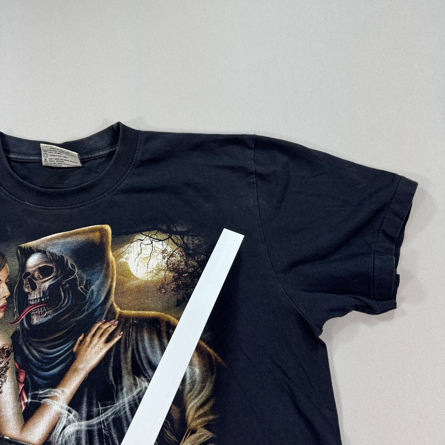 VTG 90's Grunge T-Shirt Gothic Skeleton Skulls With Lady mens XL Single Stitch