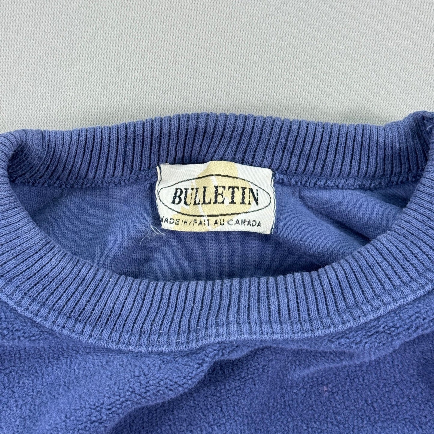 Vintage Michigan Wolverines Sweatshirt Bulletin mens XL Pullover Crewneck Blue