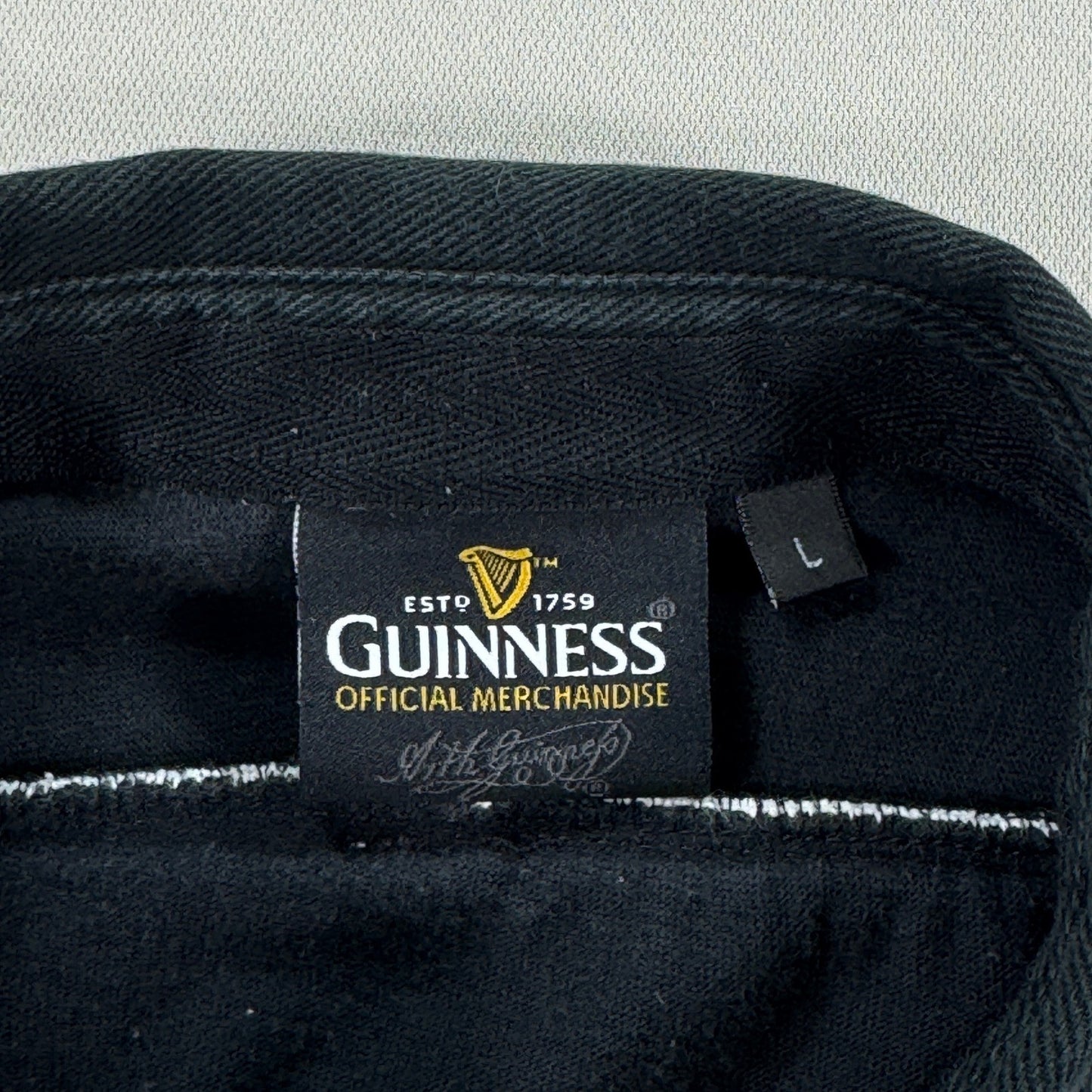 Guinness Premiership Rugby Shirt Men's Large Black Long Sleeve Cotton Traders