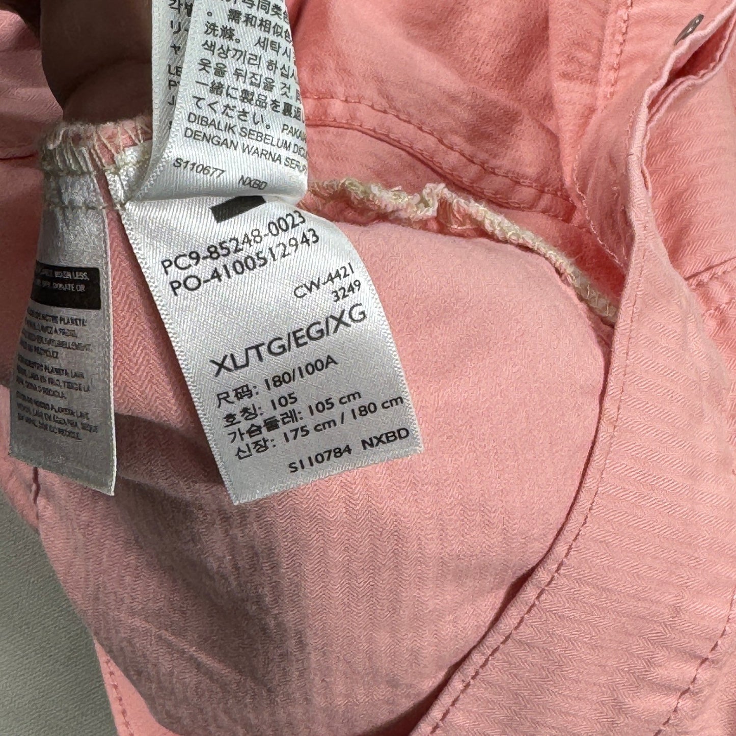 Levi's Denim Trucker Jacket mens XL Peach Pink Vintage Fit Button Down Cotton