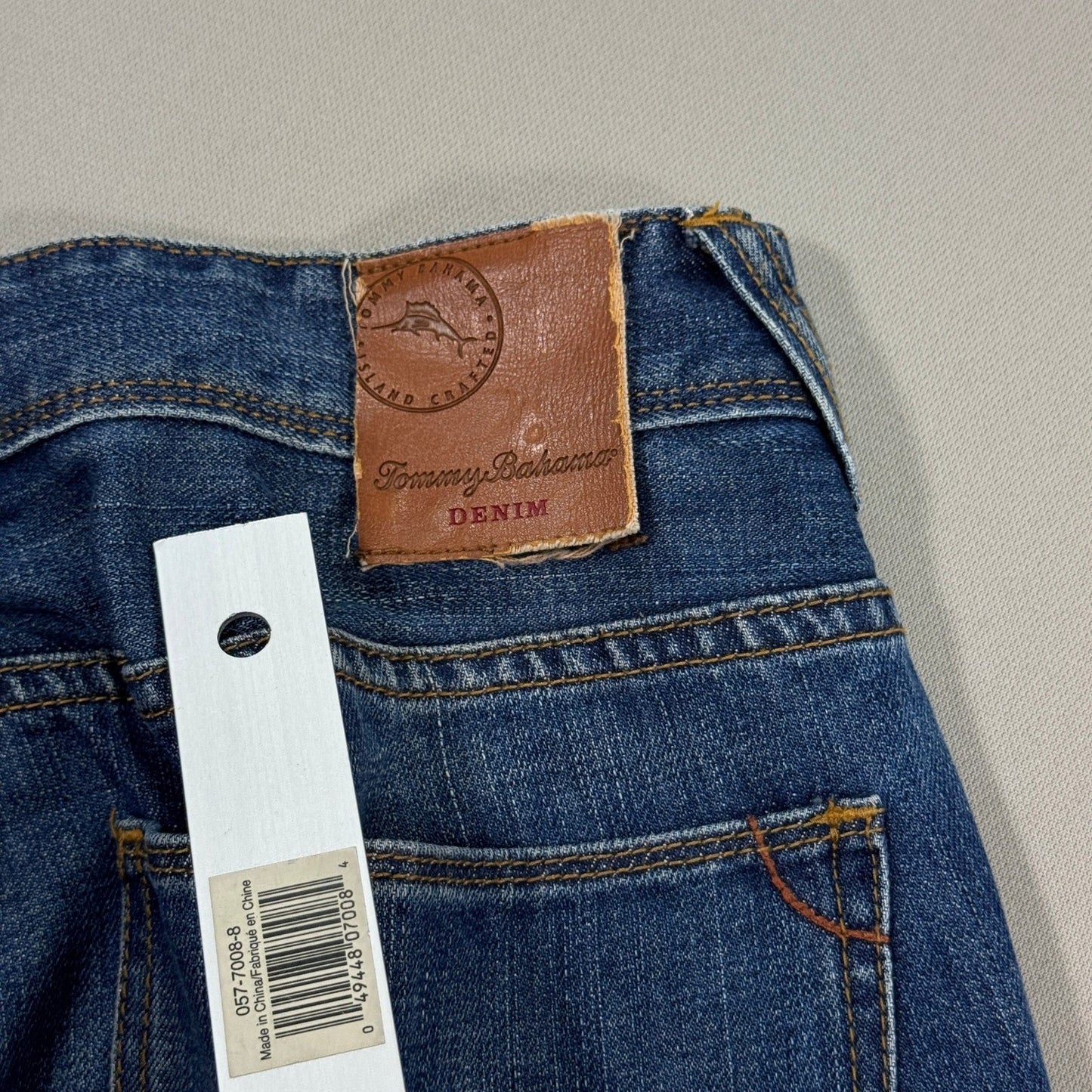 Tommy Bahama Santorini Authentic Straight Jeans mens 34x32 Denim Medium Wash