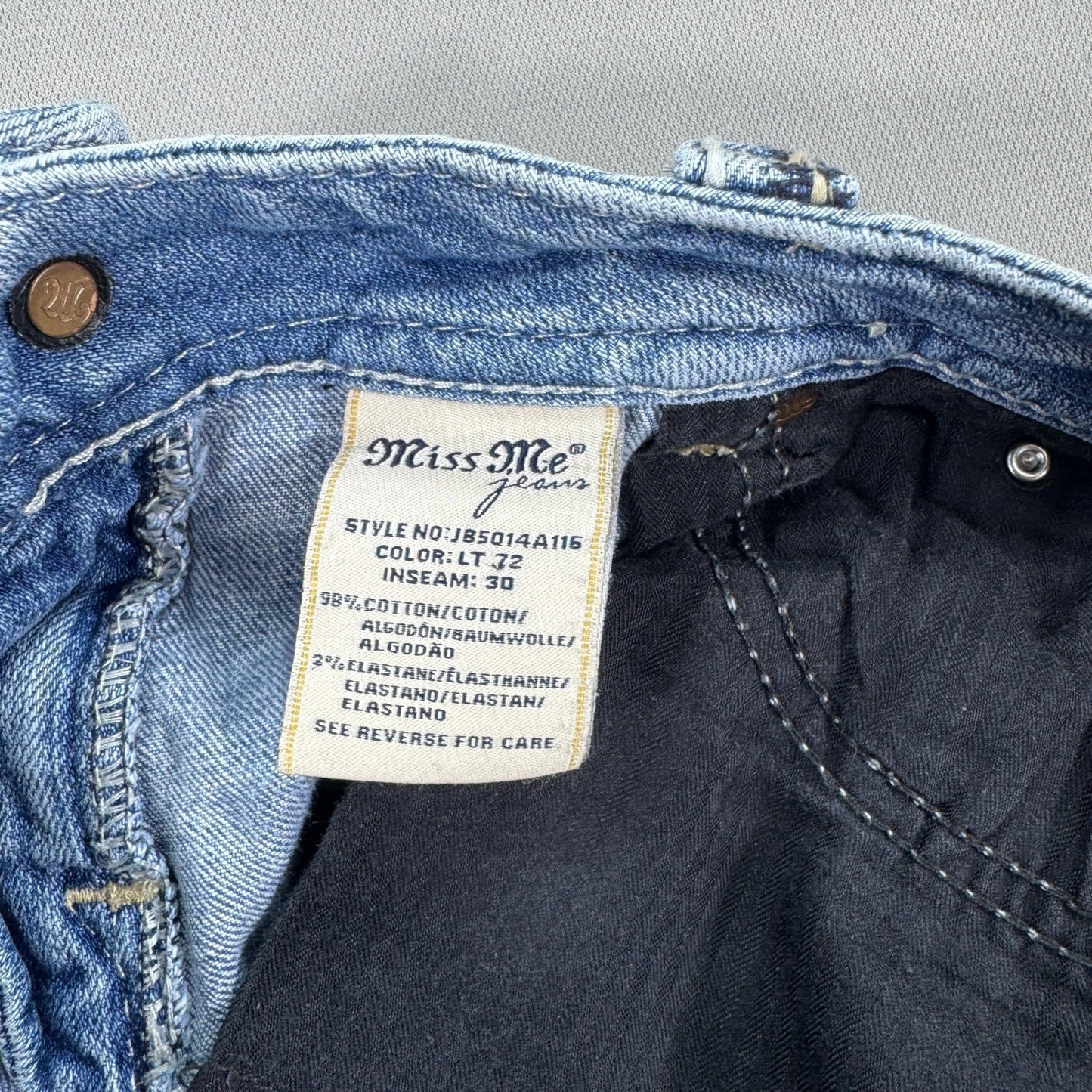 Miss Me Jeans Womens 32x30 Straight Blue Denim Embellished Pockets Distressed