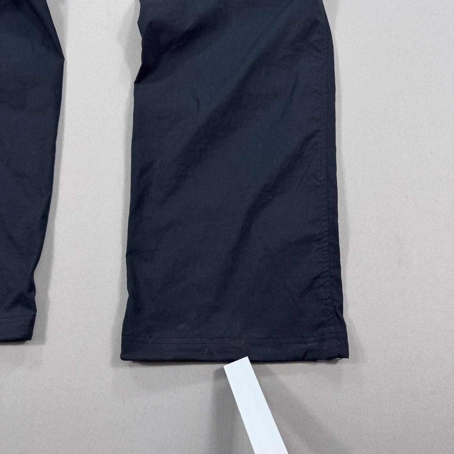 Mountain Equipment Co-op Hiking Pants Mens Size 36 Black Straight Leg Canada MEC