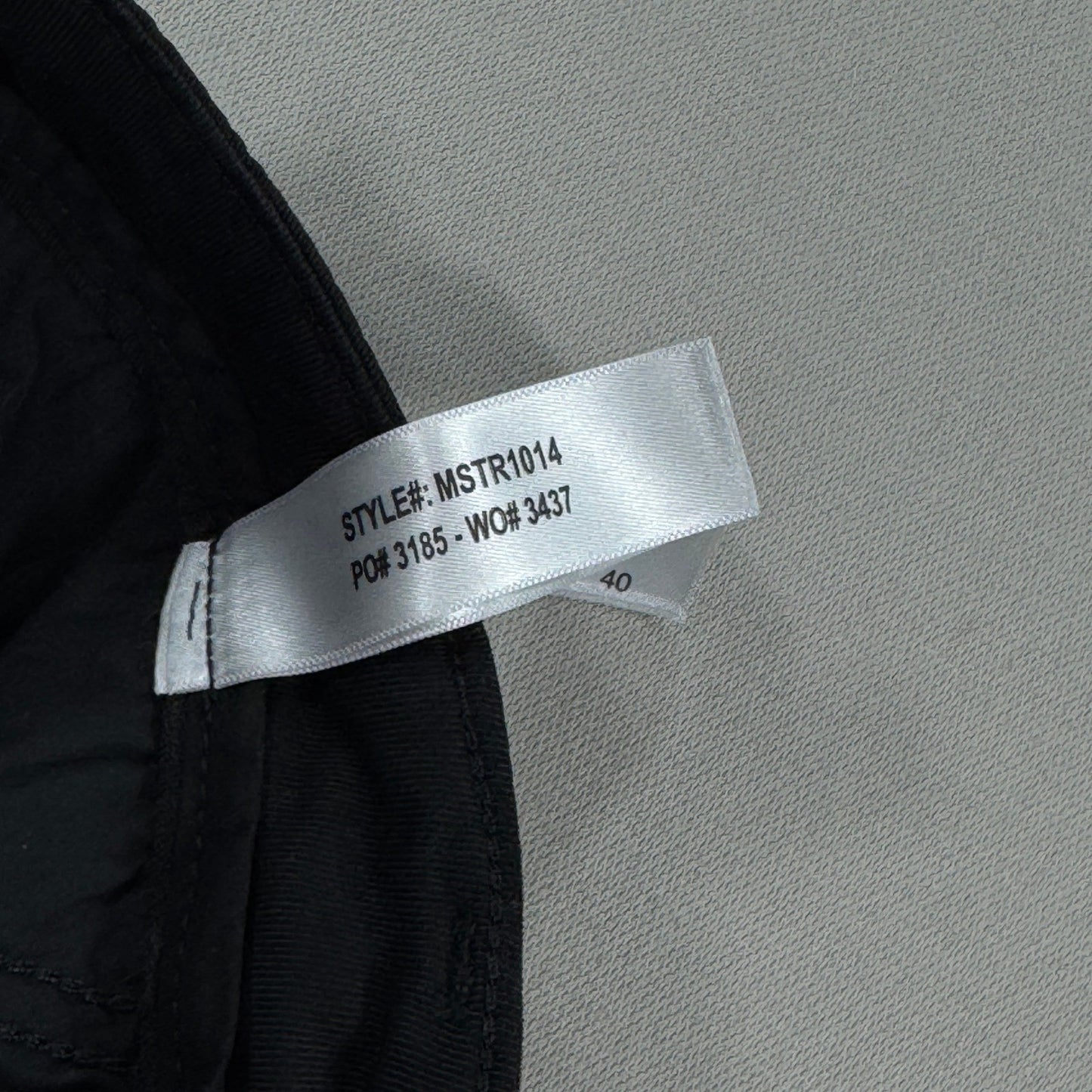 DU/ER Cargo Shorts Live Free Adventure mens Size 40 Black