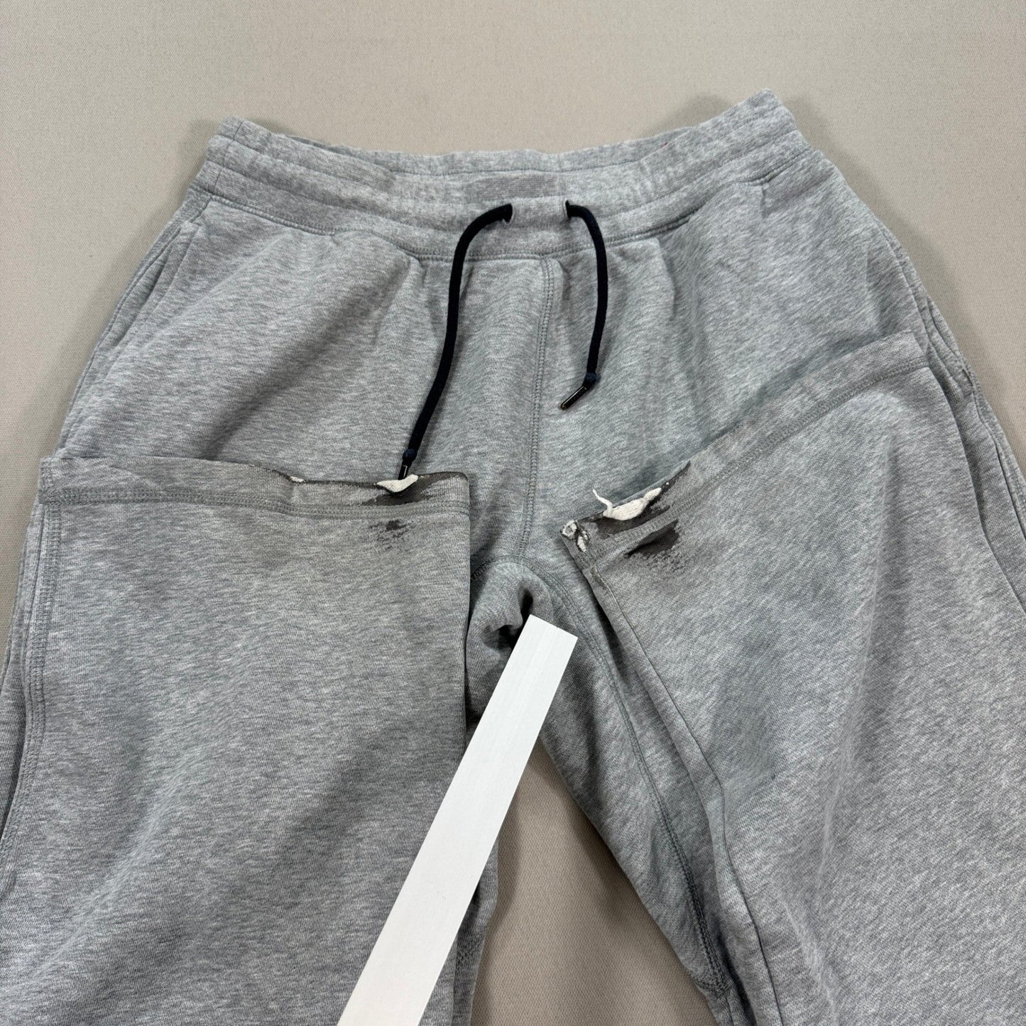 Vintage Nike Sportswear Club Fleece Sweatpants mens Large Gray Wide Leg Joggers