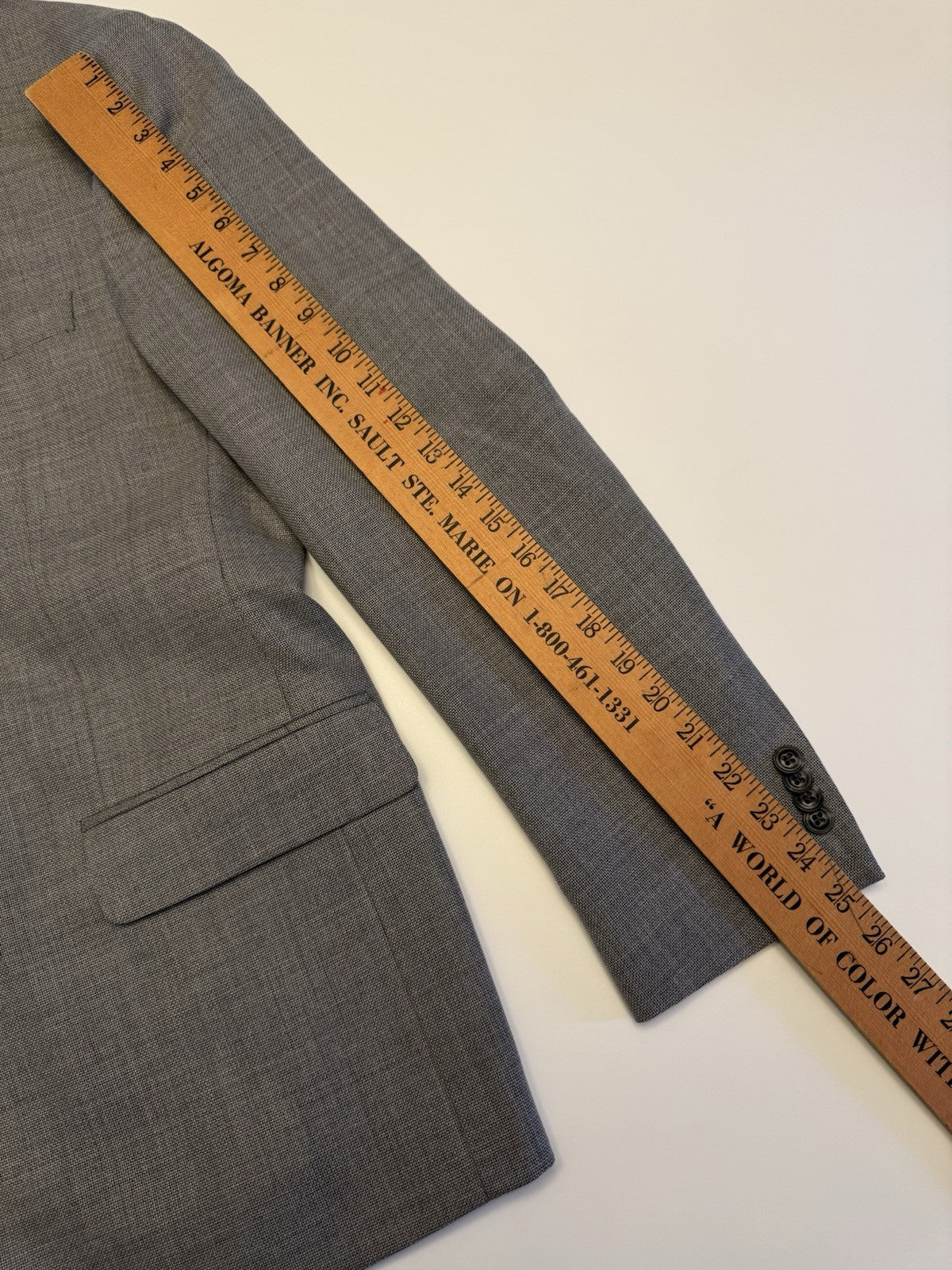 Tommy Hilfiger Blazer Coat Suit Jacket 2 Button Single Breast Men’s 44L Grey
