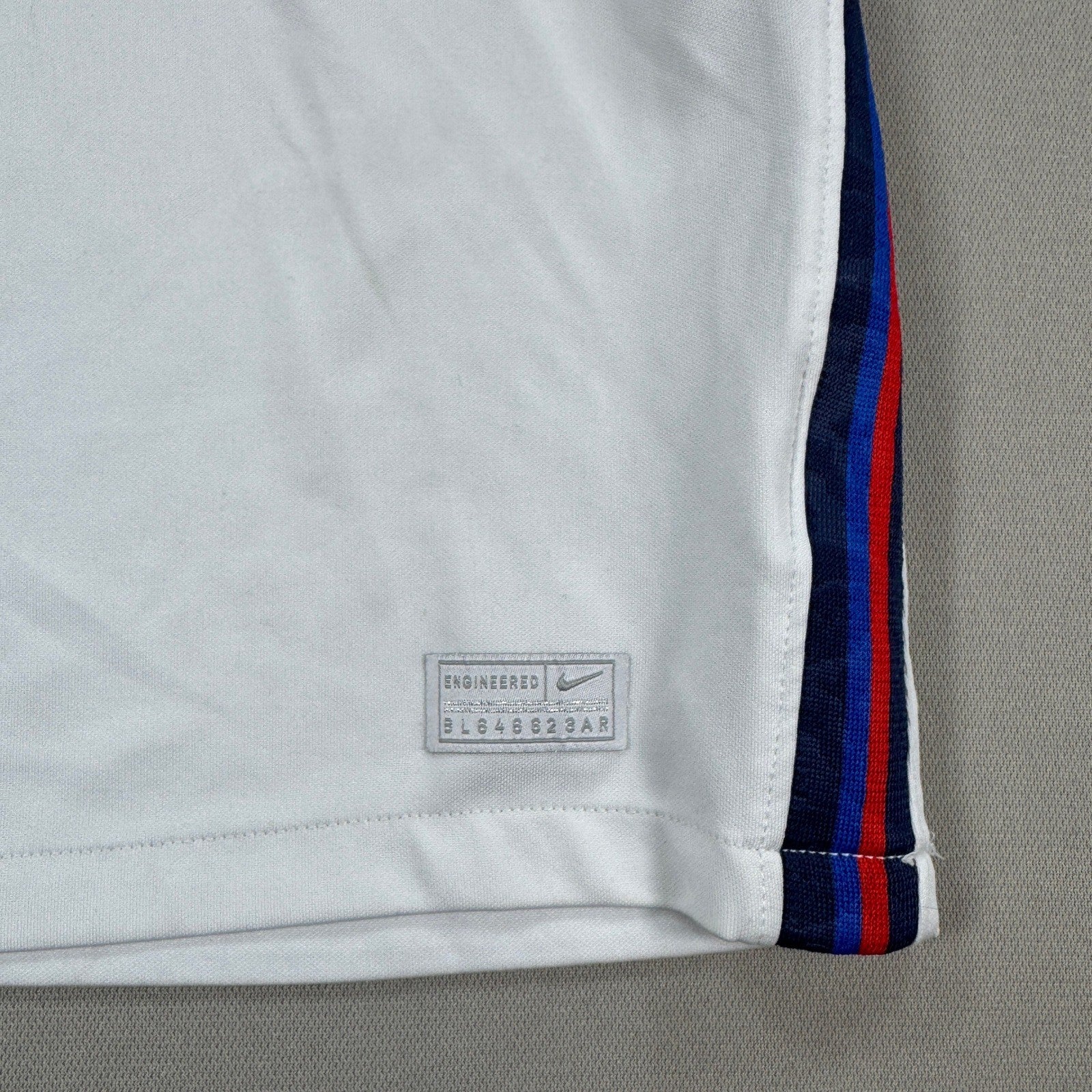 England National Football Team Jersey Home Shirt Nike Dri Fit Youth Large