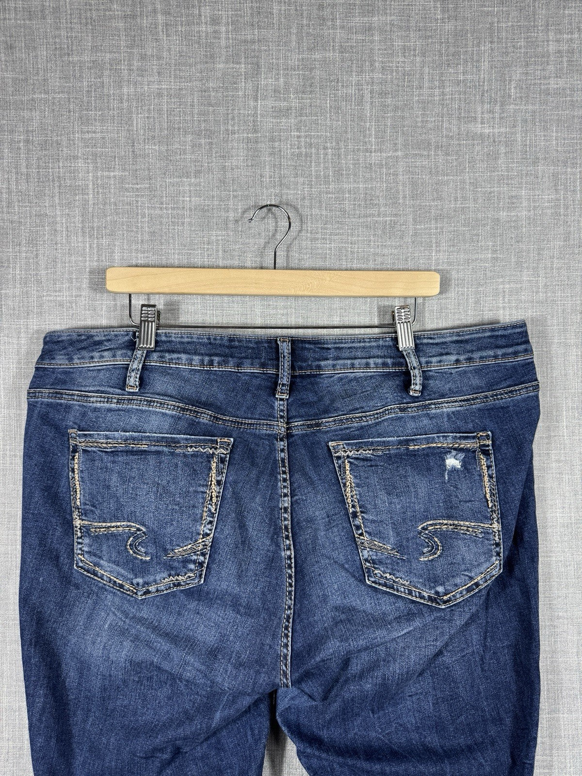 Silver Jeans Suki Straight Blue Distressed Mens 40x34