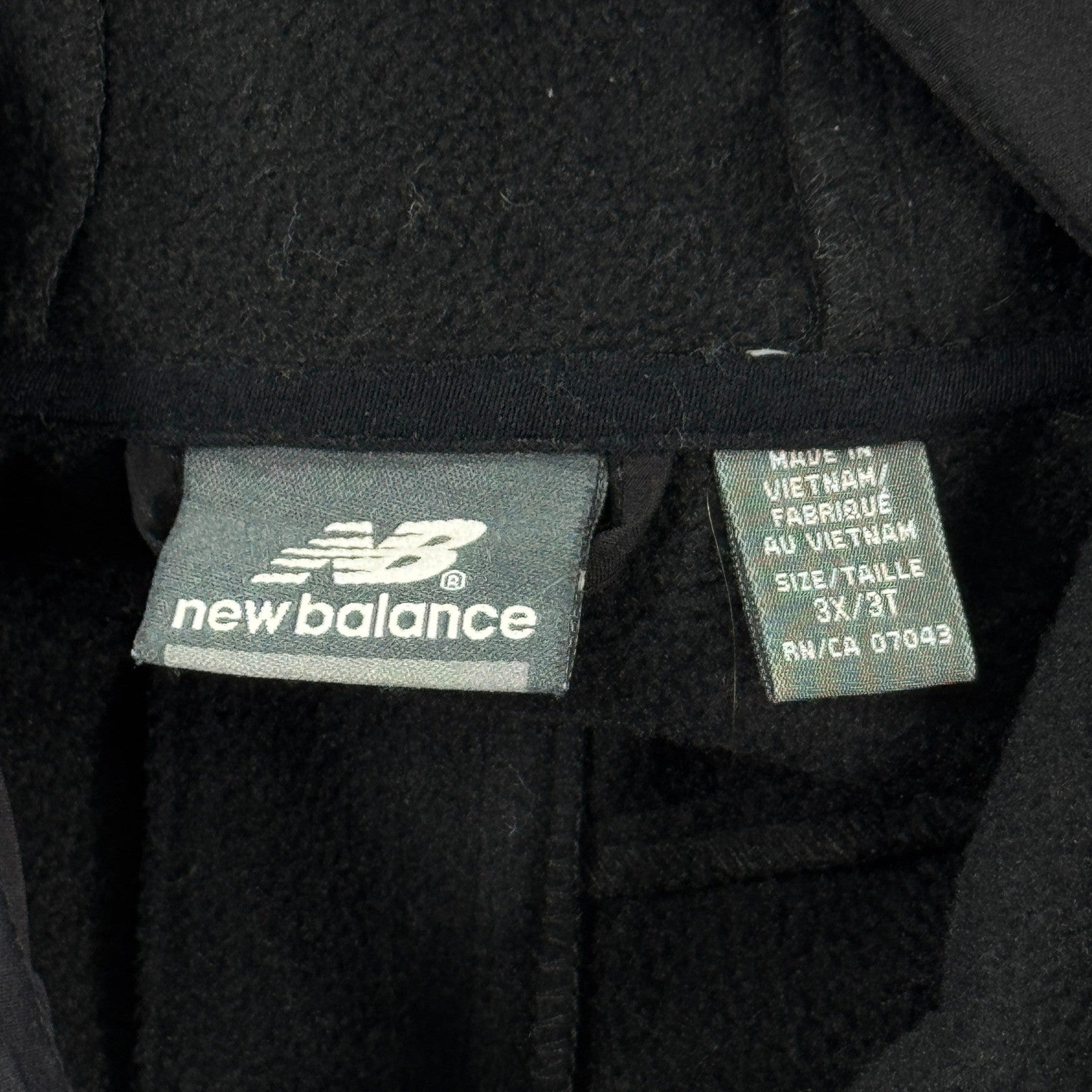 New Balance Softshell Jacket Womens 3XLT Black Hooded Full Zip Windbreaker Coat