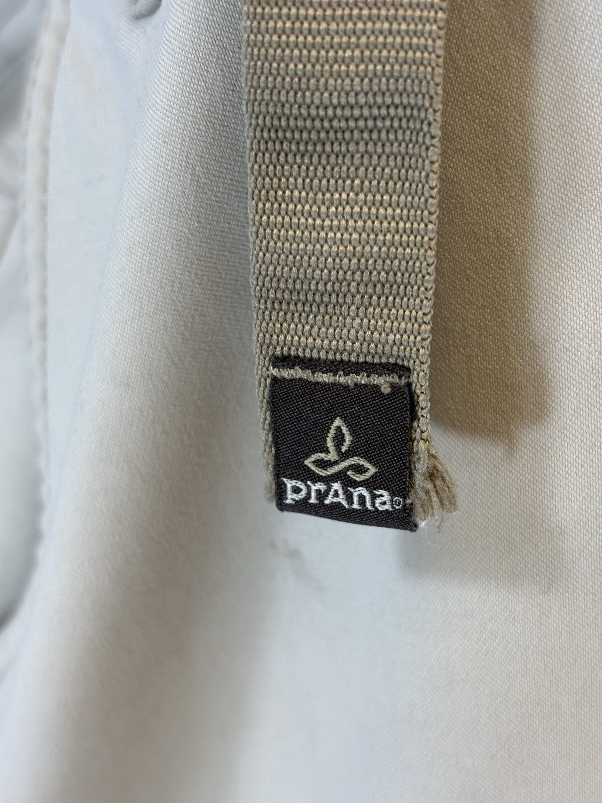 Prana Convertible Cargo Beige Pants mens Large 30L Stretch Outdoor Hiking Zip