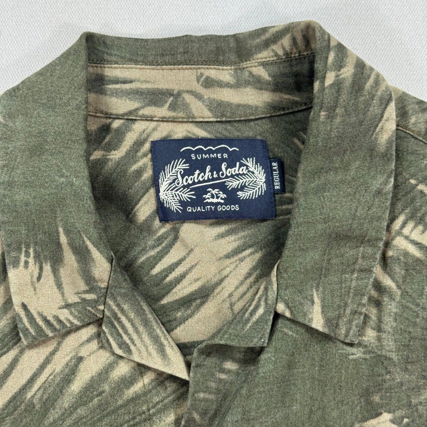 Scotch & Soda Polo Shirt mens Small Green Palm Print Button Down Regular Fit