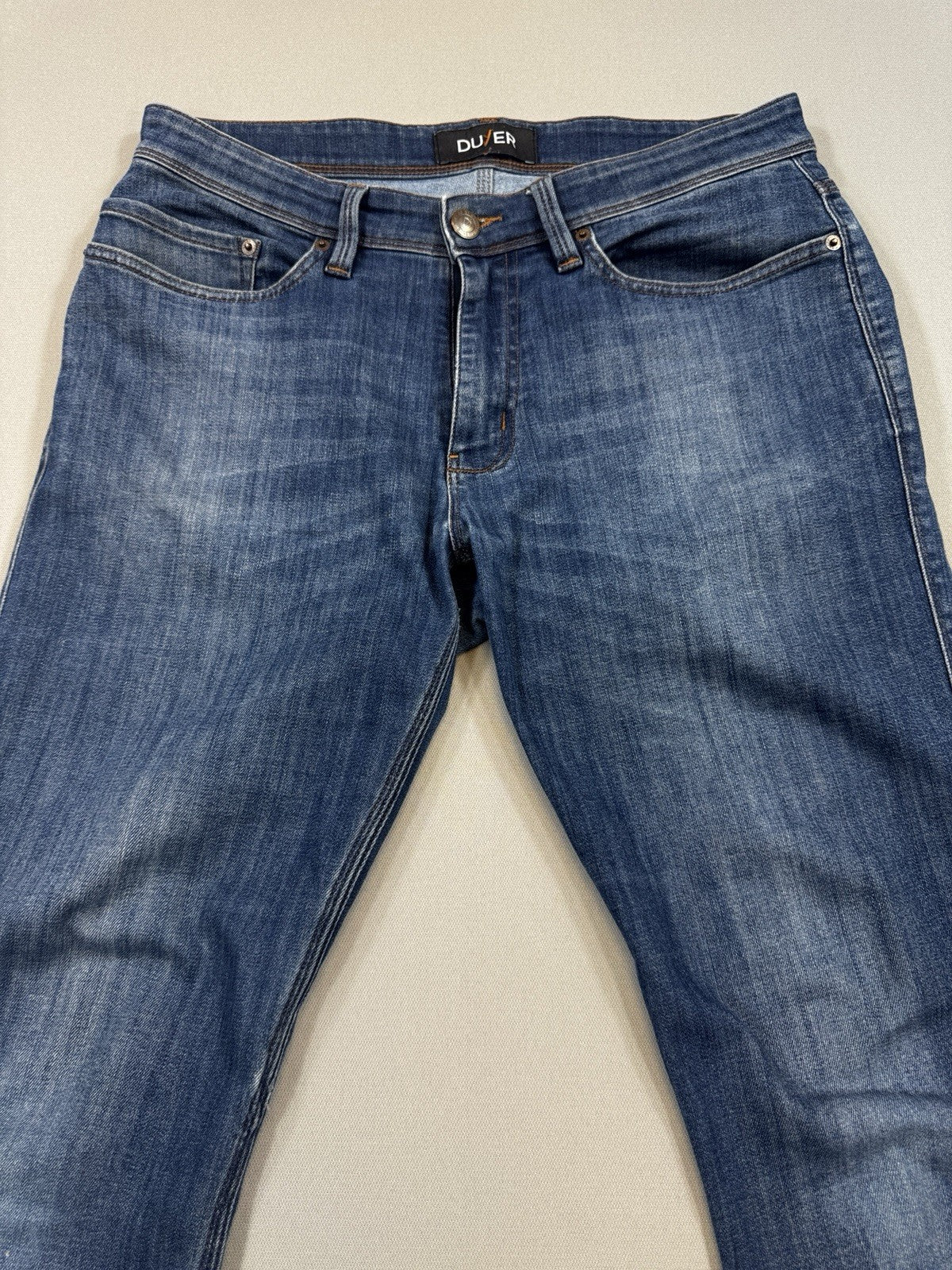 DU/ER L2X Slim Fit Performance Denim Jeans mens 32x30 Blue Denim Medium Wash