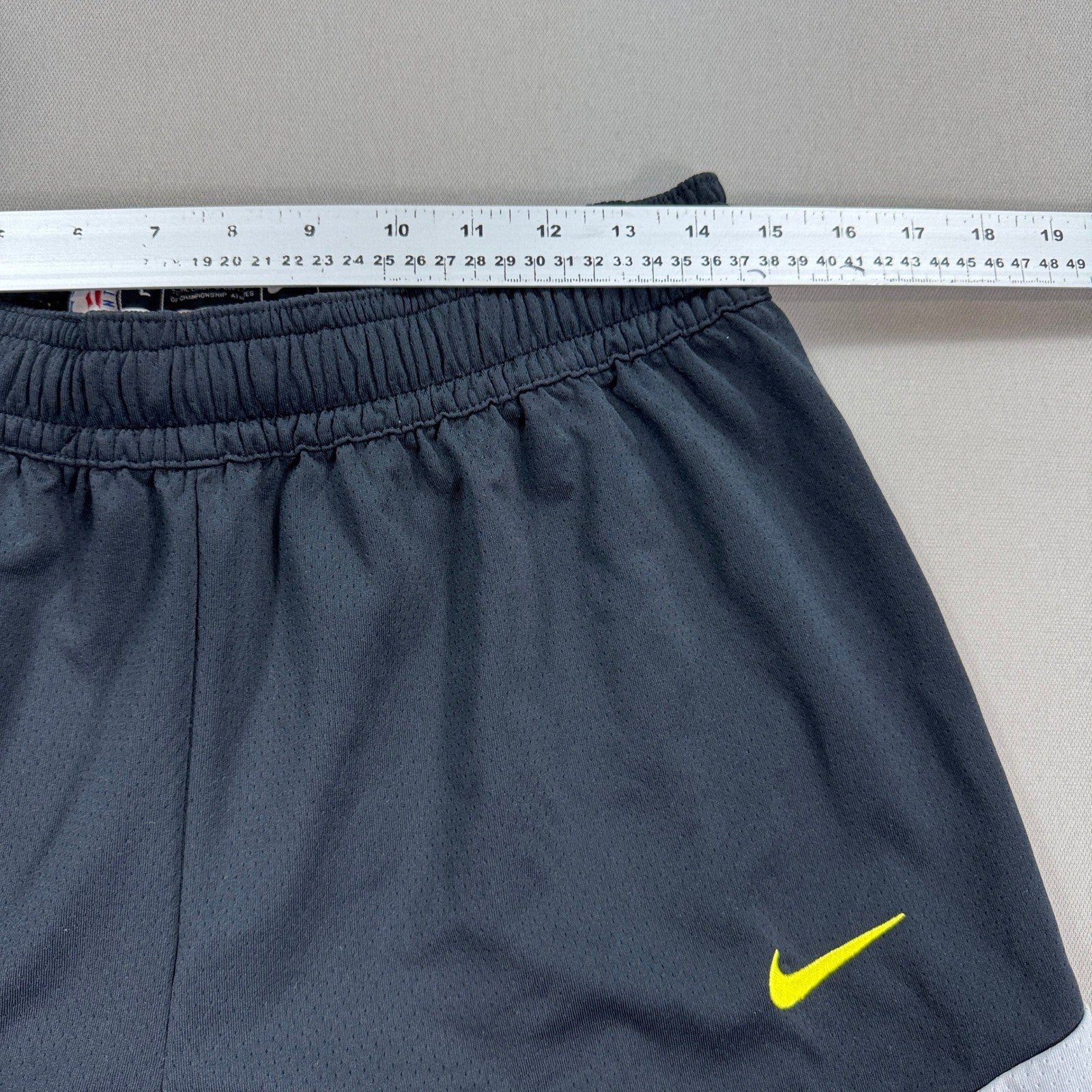 Nike NBA Utah Jazz Authentic Shorts mens Large Black Basketball Team Drawstring