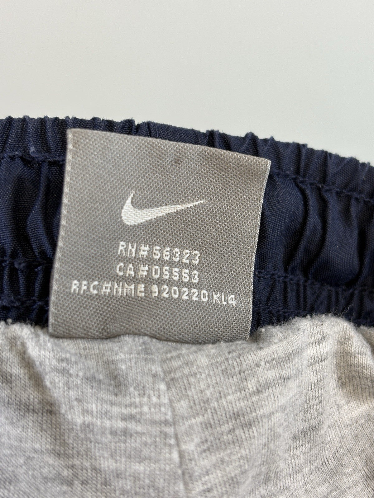 Vintage Nike Track Pants Mens Large Navy Blue Windbreaker Wide Leg Y2K Baggy Fit