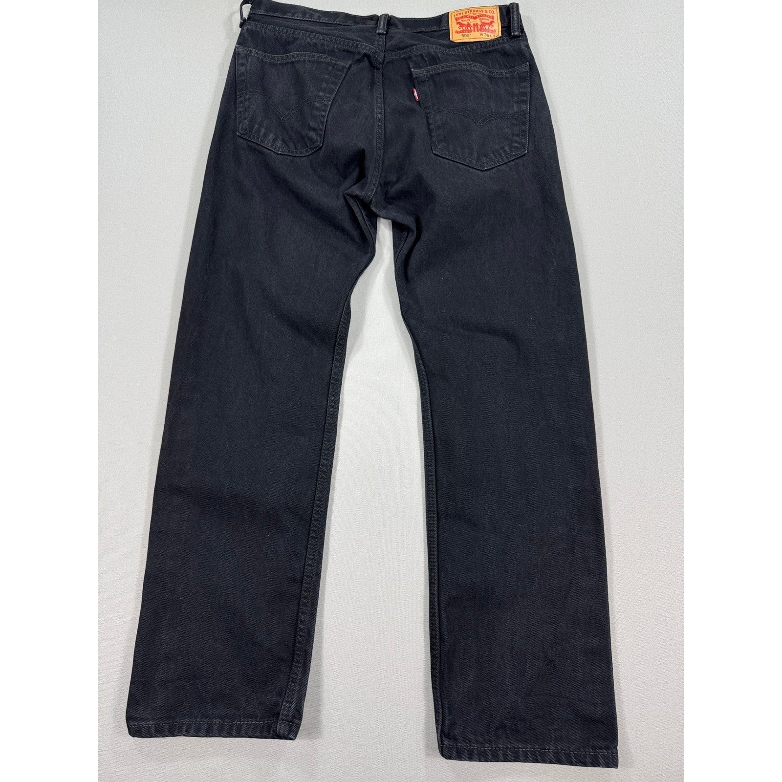 Levi's 505 Regular Fit Jeans mens 36x32 Black Classic Denim Pants Straight Leg