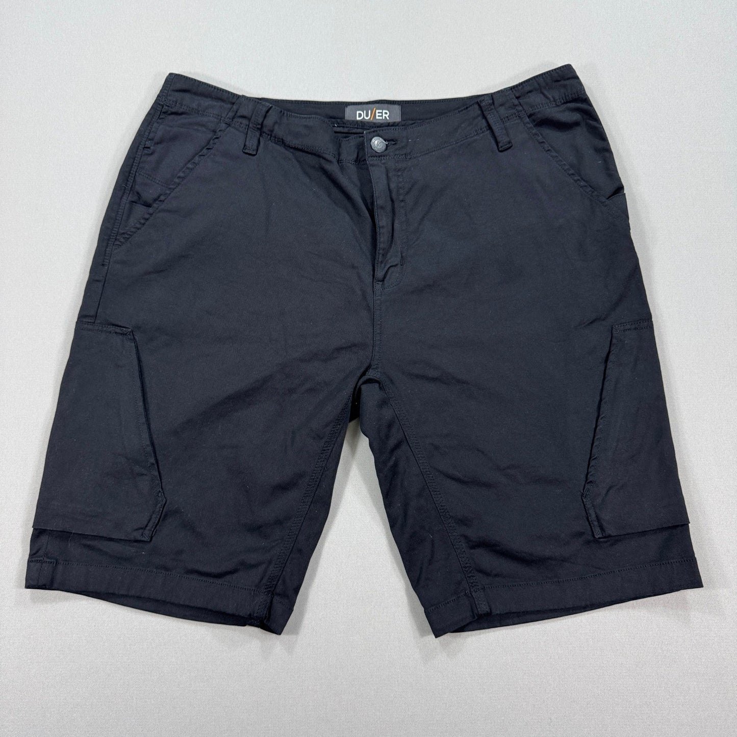 DU/ER Cargo Shorts Live Free Adventure mens Size 40 Black