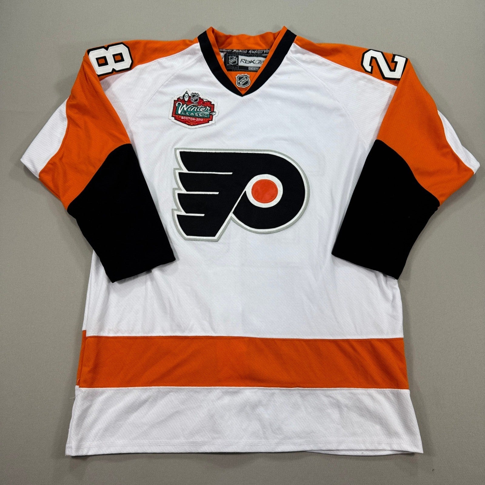 Claude Giroux 2010 Winter Classic Jersey #28 Philadelphia Flyers XL