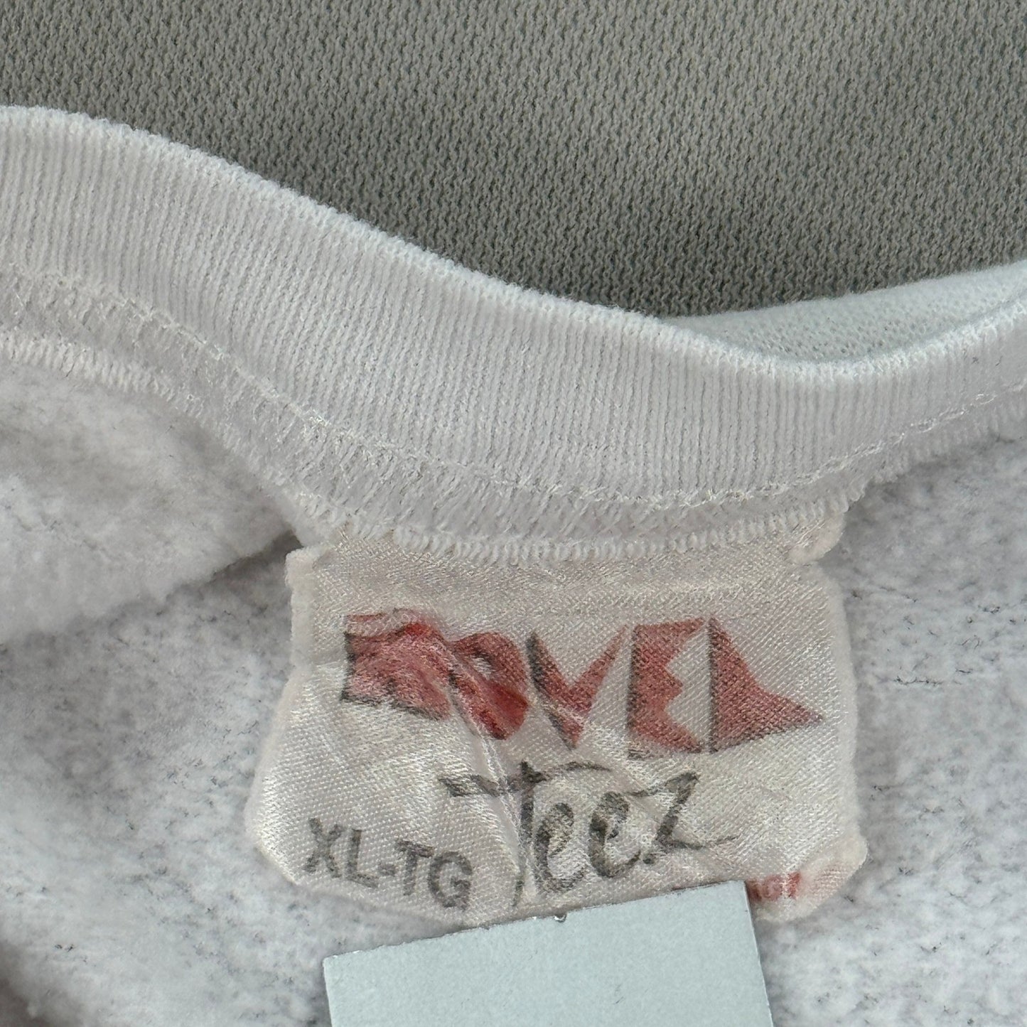 Vintage Jim Benton 1987 Mr. Fisherman Graphic Sweater mens XL White Pullover