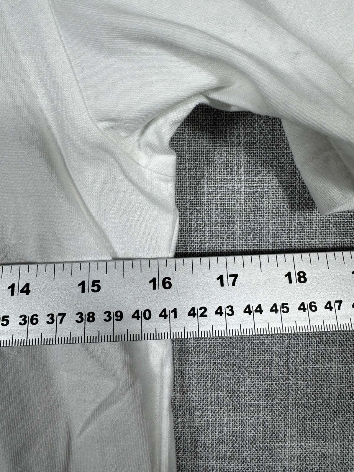 UT Uniqlo Mens T Shirt Black One Piece Graphic Short Sleeve Size  XS Cotton