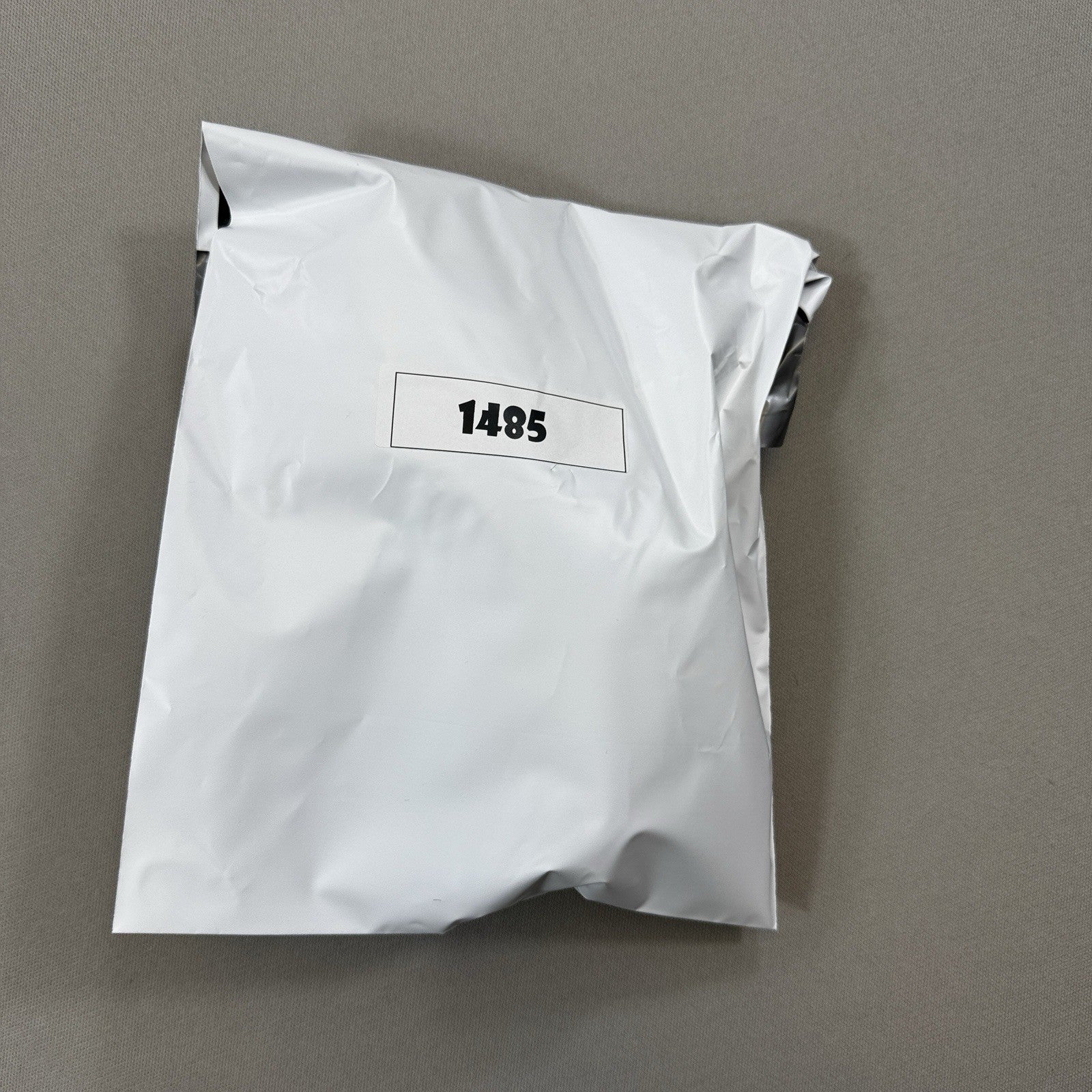 Trench Cleveland Indians T-Shirt mens Large Blue Made in Canada Single Stitch