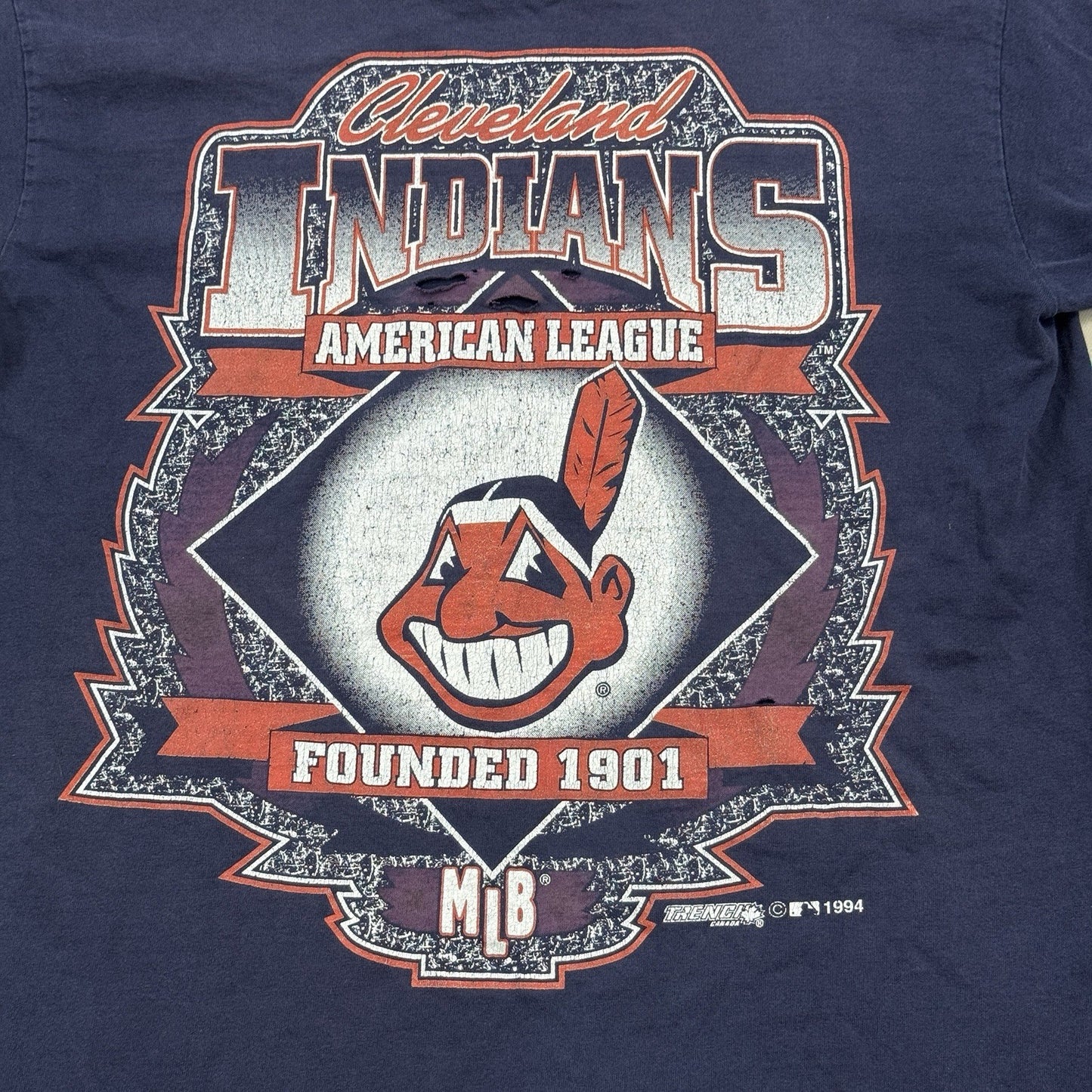 Trench Cleveland Indians T-Shirt mens Large Blue Made in Canada Single Stitch