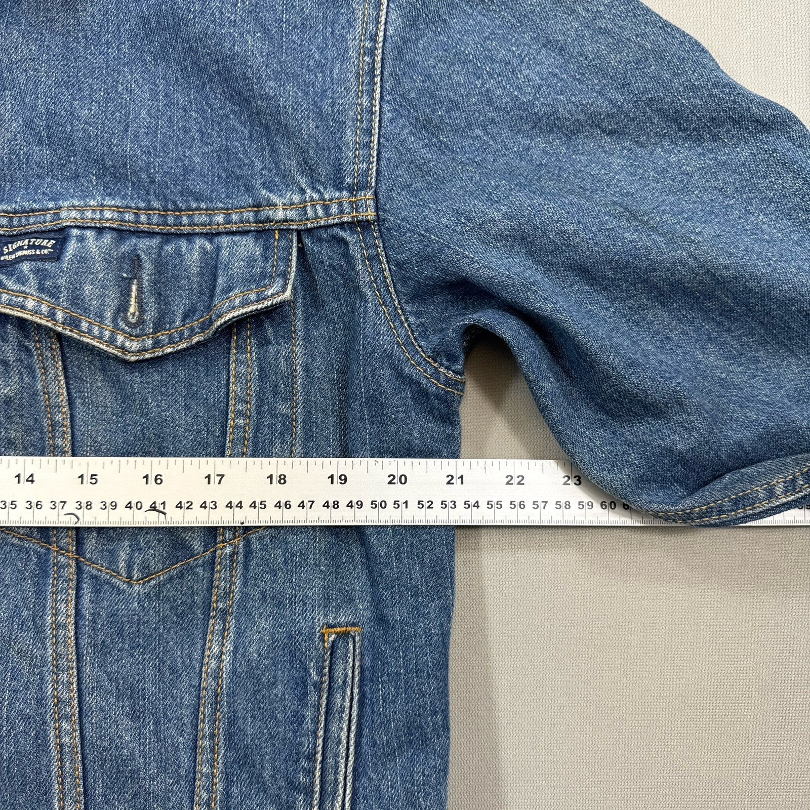 Levi's Signature C704 Jacket mens Medium Blue Denim Button