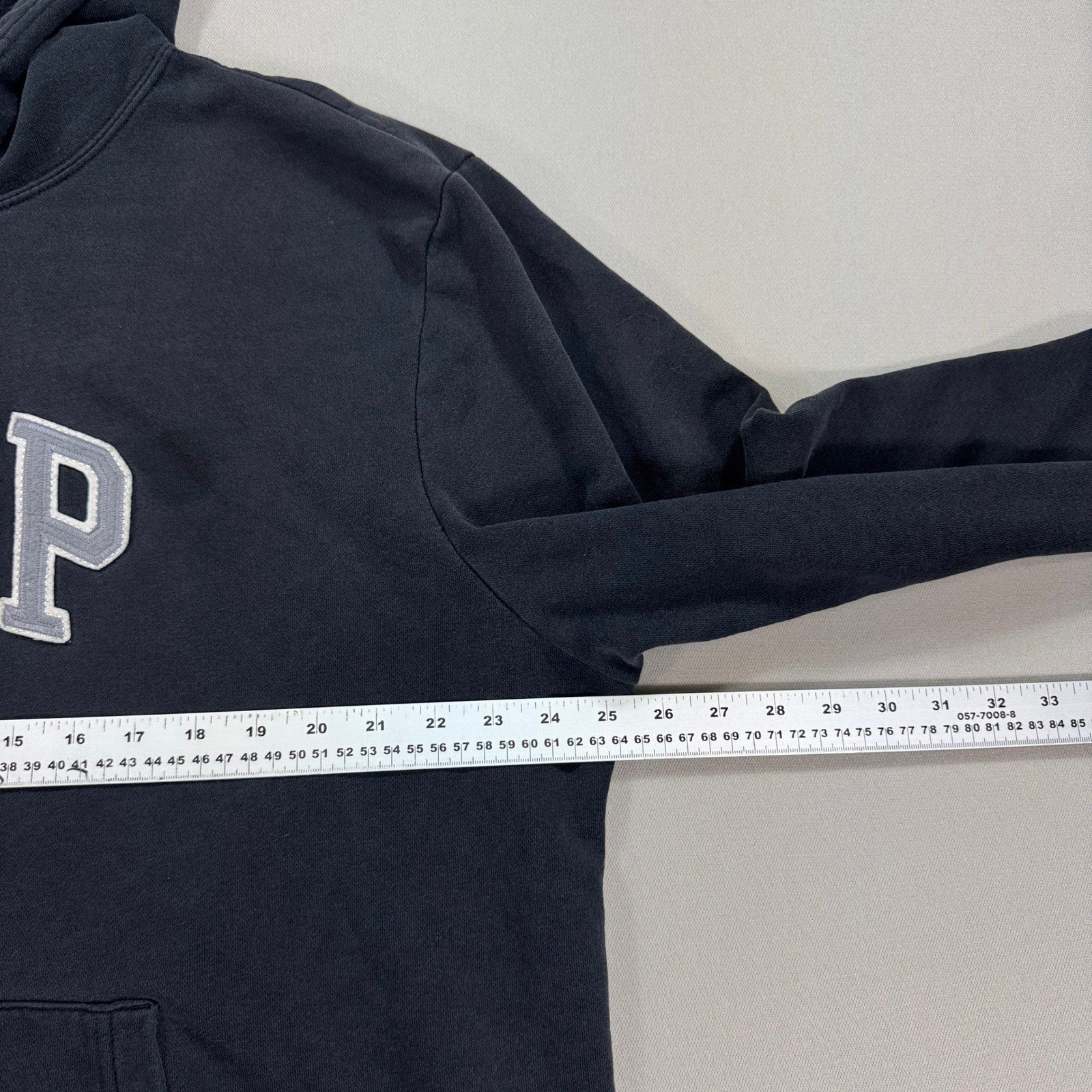 GAP Hoodie mens 2XL Gray Logo Spell Out Pullover Sweatshirt Casual Comfy