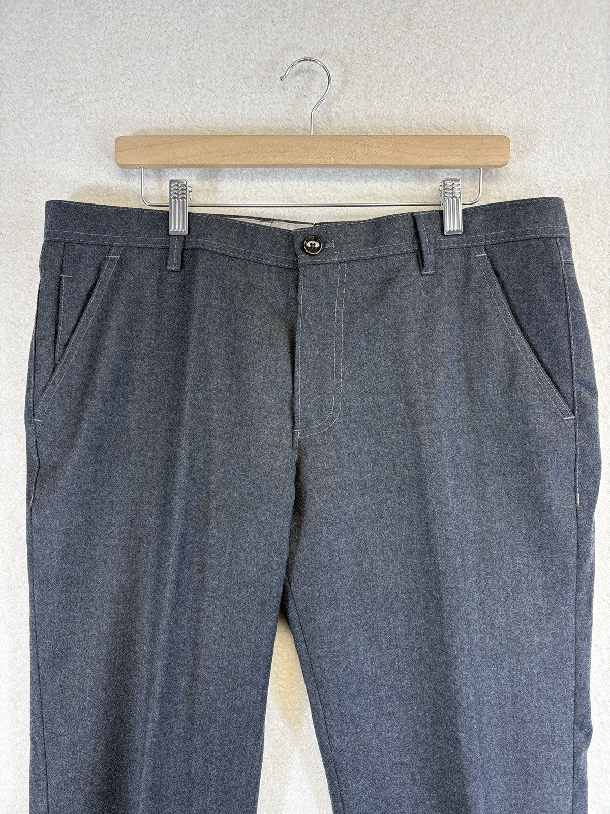 Hugo Boss Straight Fit Pleated Gray Golf Pants Athleisure Chino Mens Size 38x32