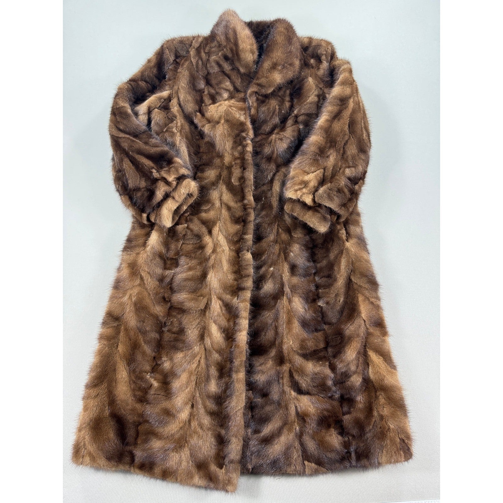 Beautiful Nadel Hamilton Furs Full Length Mink Fur Coat Womens Lined