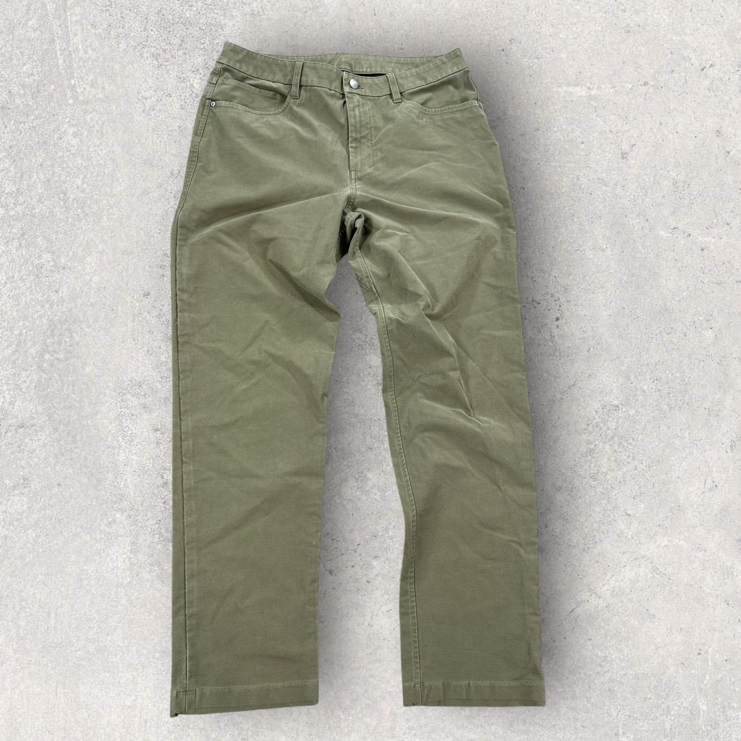 Lululemon ABC Classic Fit Khaki Pants mens Size 32 Olive Green Canvas