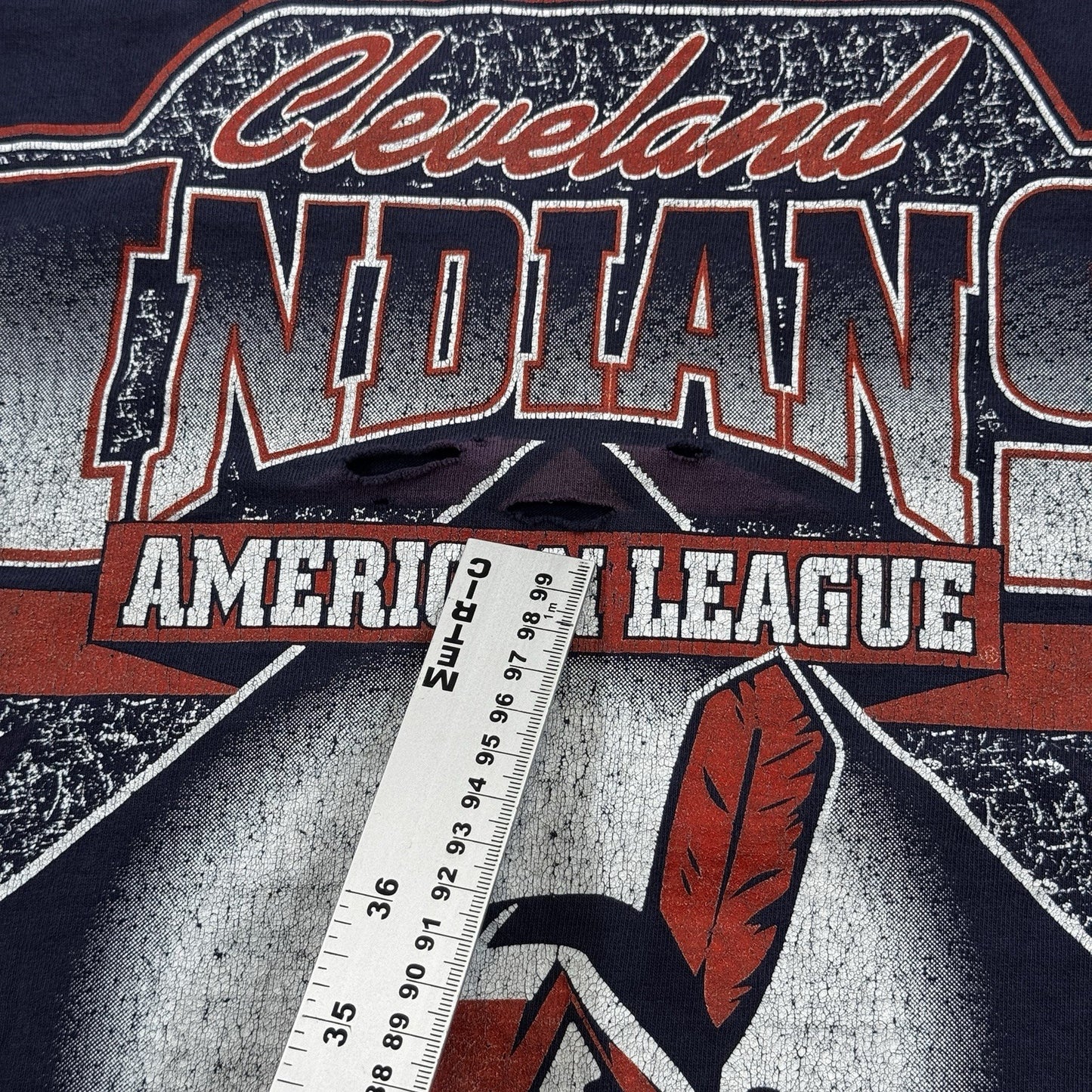 Trench Cleveland Indians T-Shirt mens Large Blue Made in Canada Single Stitch