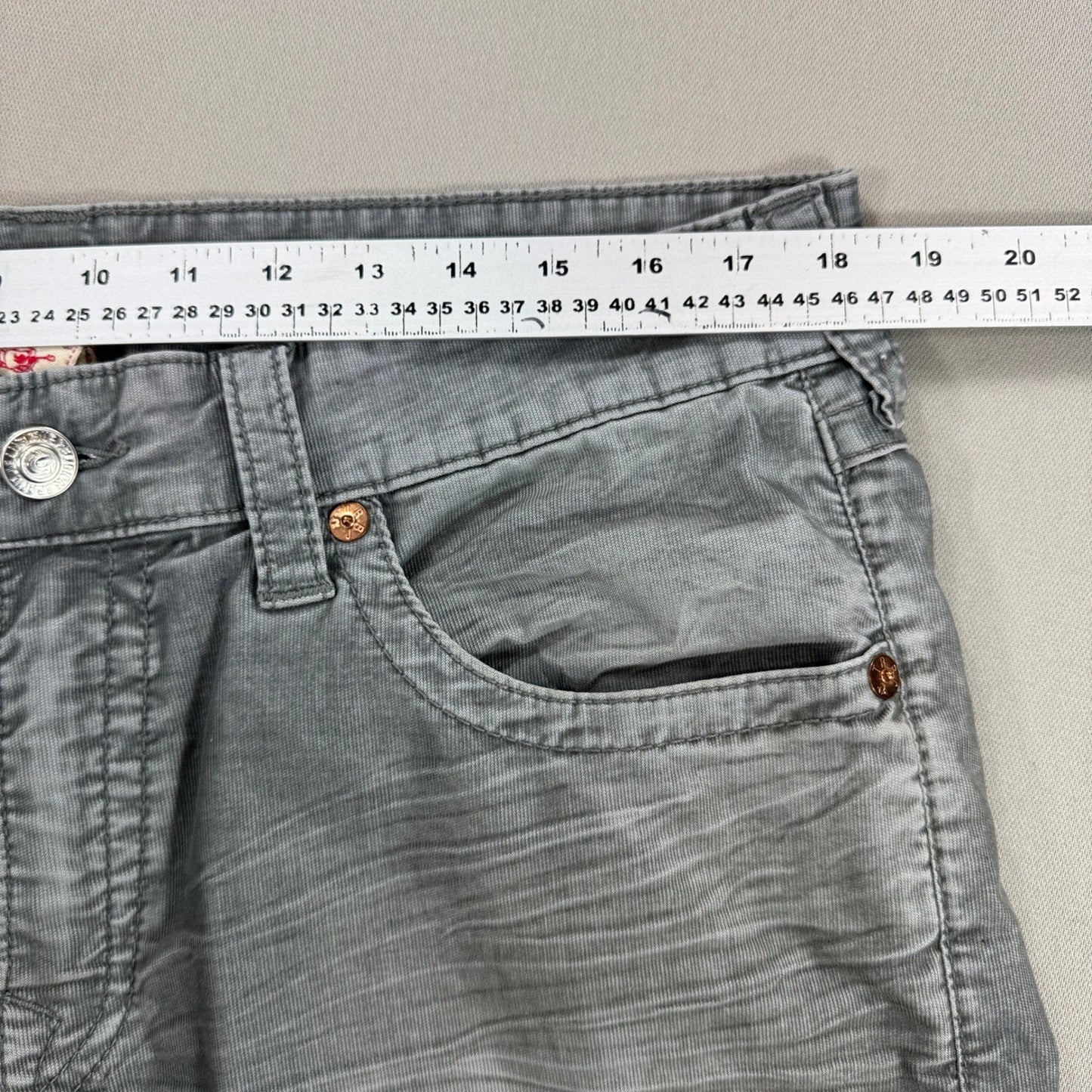 True Religion Ricky Jeans Men's Size 36 Gray Relaxed Fit