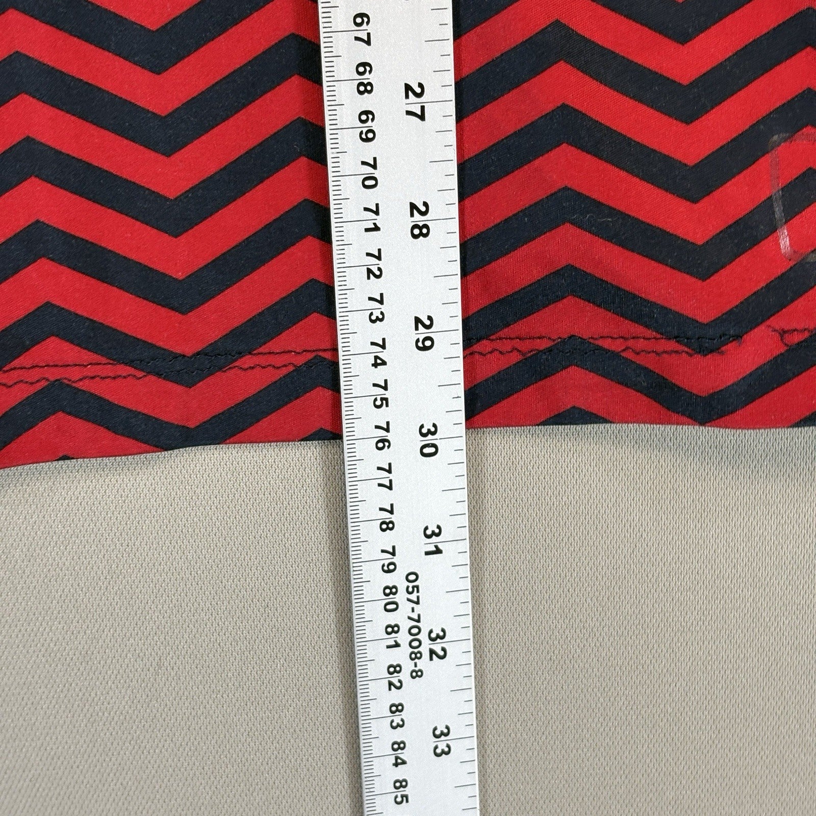 Vintage Nike Arsenal mens Training Jersey Fly Emirates Mens Small