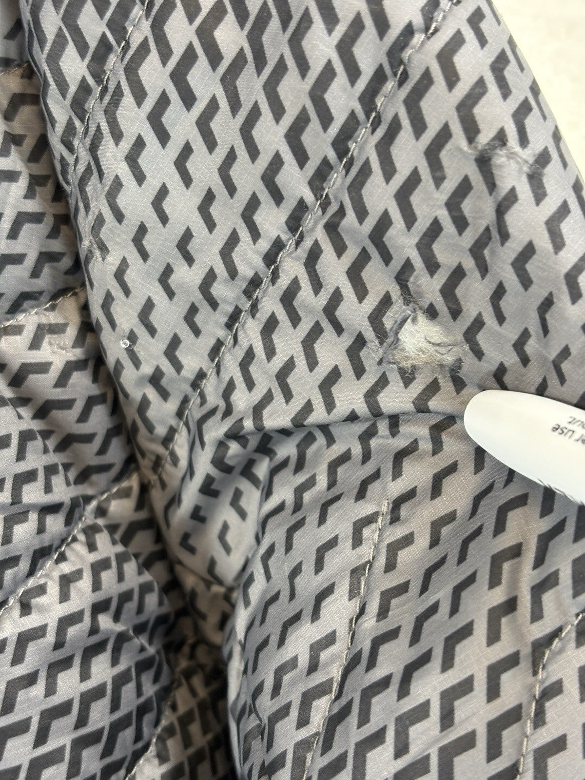 Under Armour Puffer Jacket mens XL Black ColdGear Reactor Full Zip Lightweight