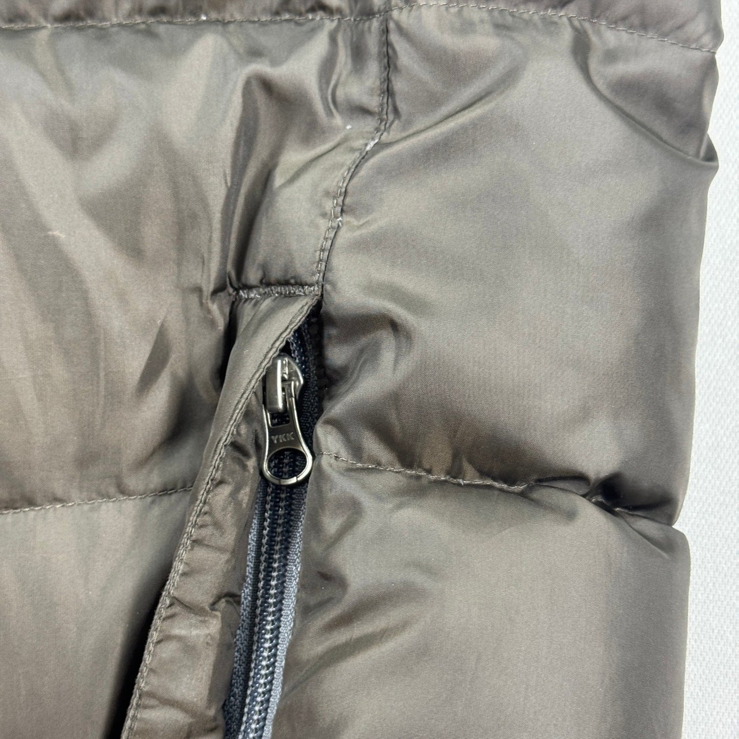 Eddie Bauer Goose Down Puffer Jacket mens Large Full Zip Premium Vest Quilted