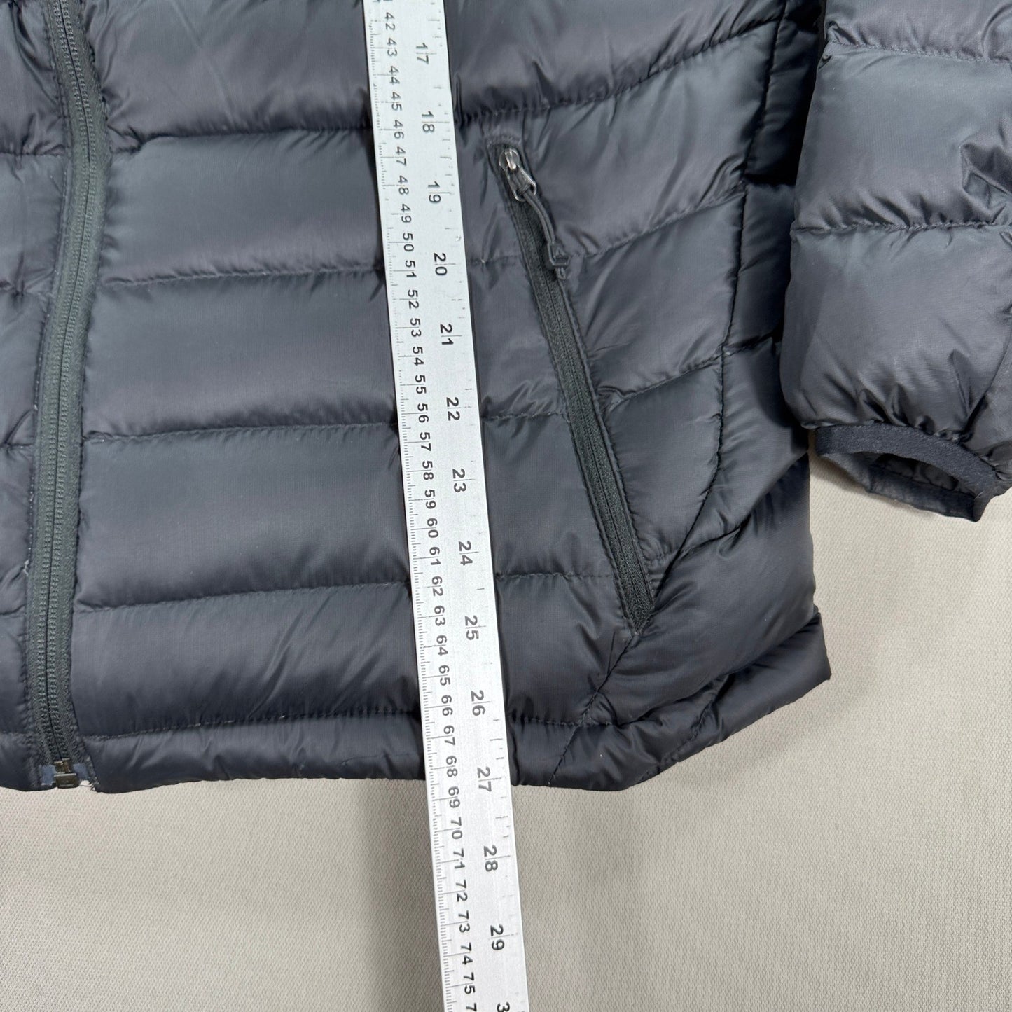 Eddie Bauer Puffer Jacket EB800 Goose Down mens Medium Black Full Zip Pockets