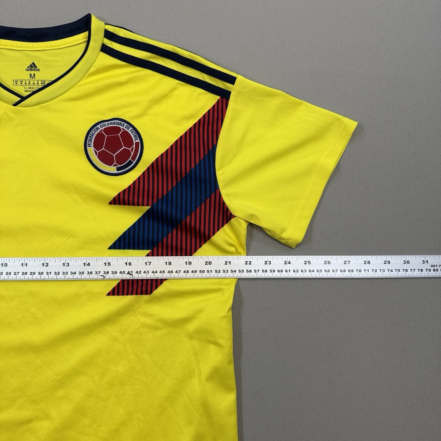 Adidas Climalite Colombia Home Football Jersey mens Medium Yellow Soccer