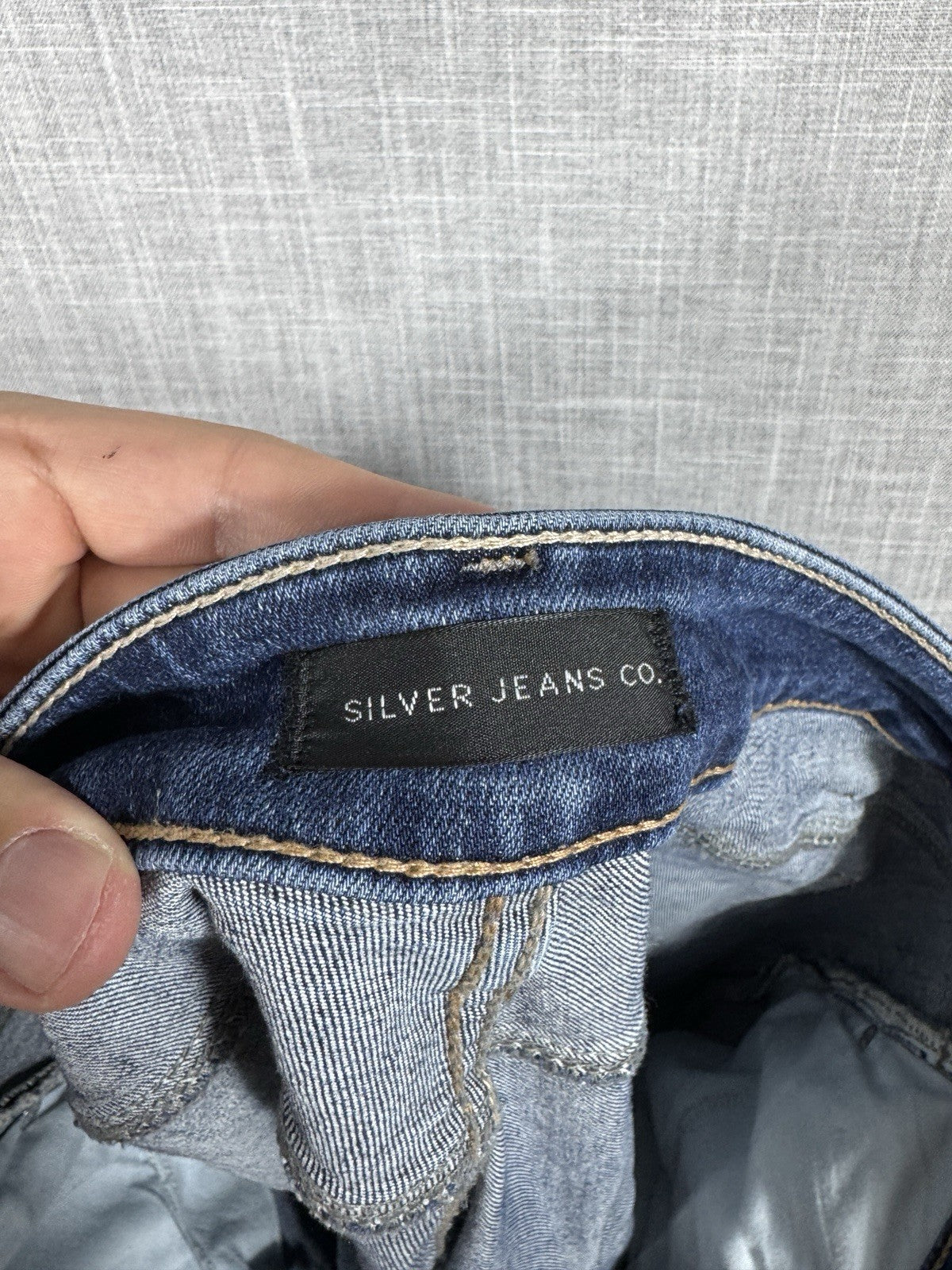 Silver Jeans Suki Straight Blue Distressed Mens 40x34