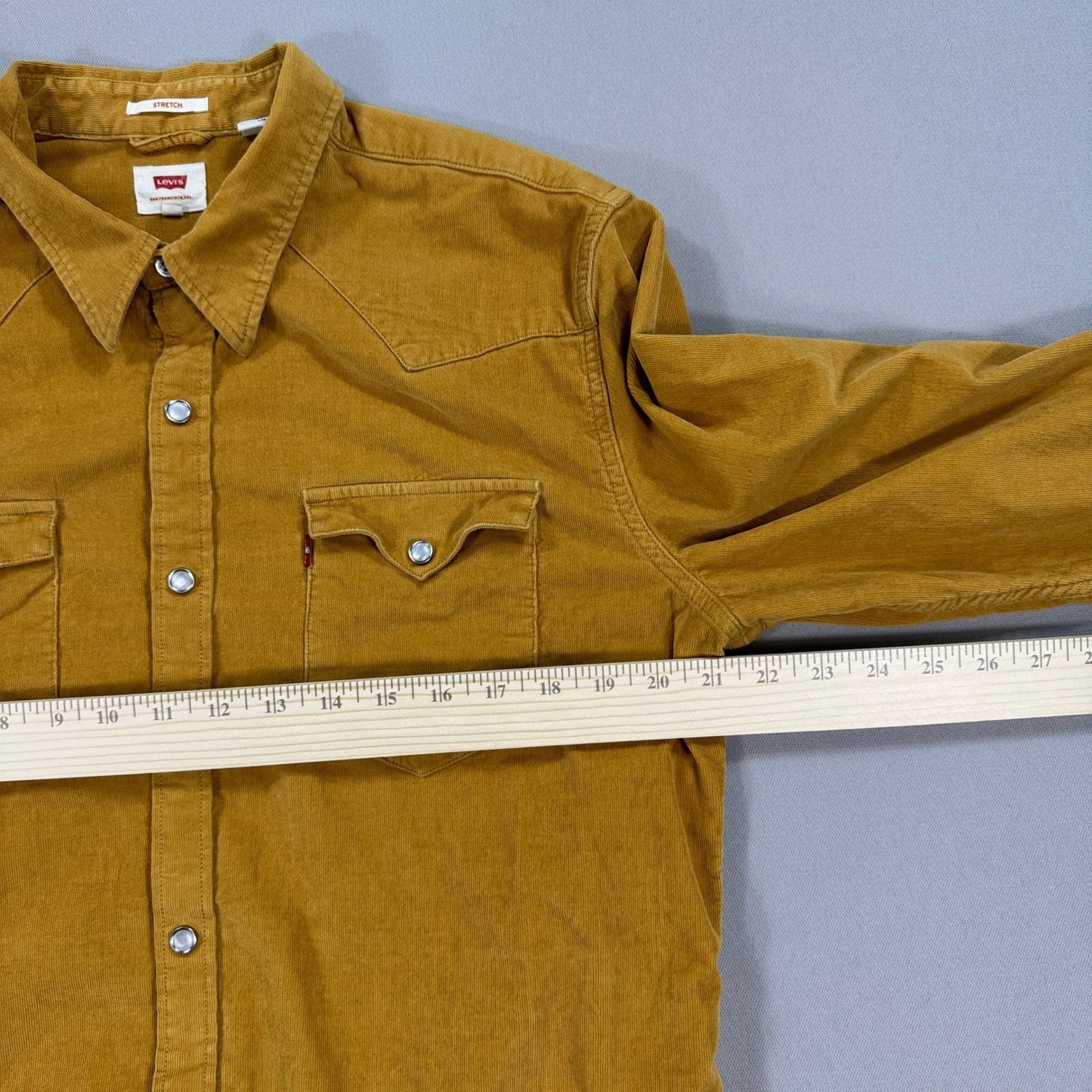 Levi's Corduroy Shirt Pearl Snap Button Up mens Large Brown Stretch Red Tab