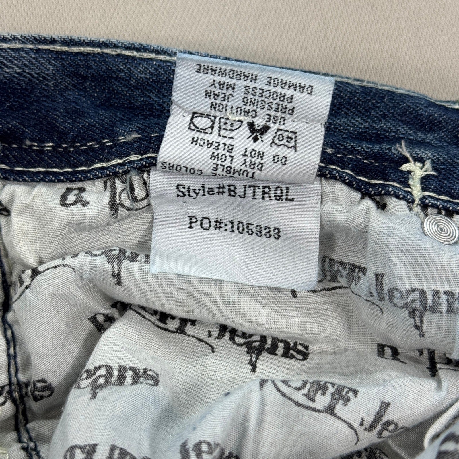 B. Tuff Jeans Revved Up mens 30x30 Blue Denim Distressed Boot Cut Medium Wash