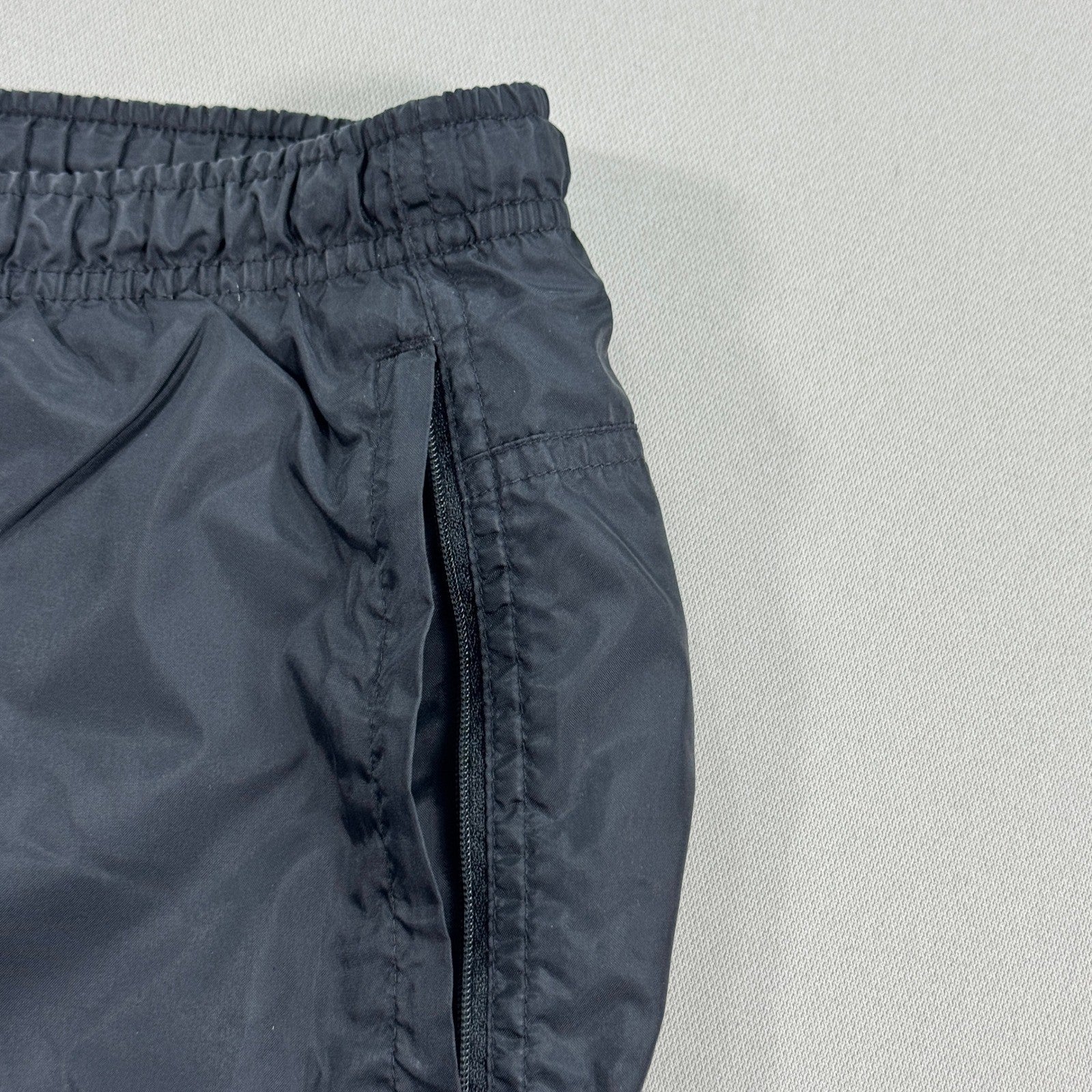 VTG Nike Track Pants Men's Large Black Zip Ankle Pockets Drawstring Windbreaker