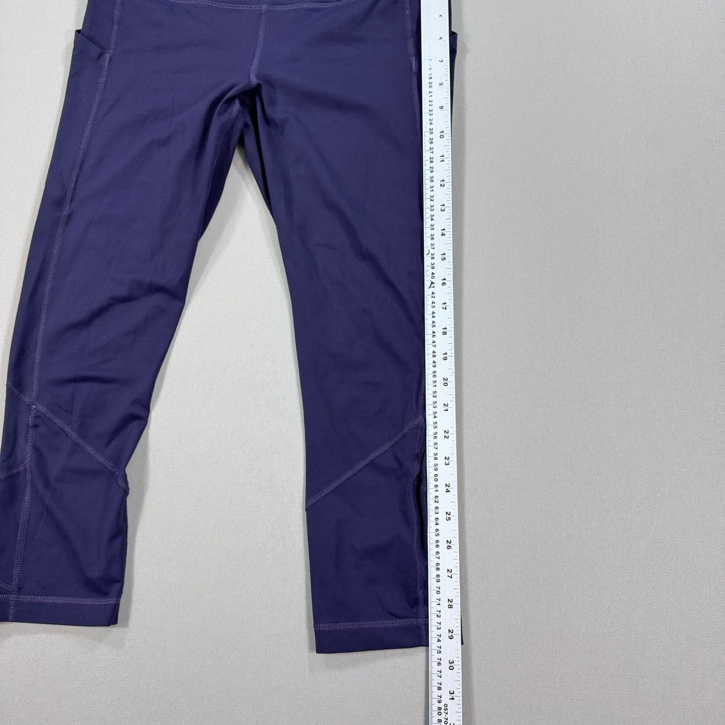 Lululemon Pace Rival Crop 22" Pants Purple Grape Womens Size 8 Stretch Leggings