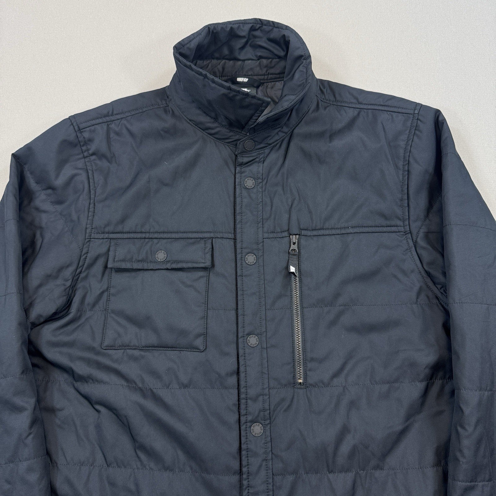 Nike SB Jacket Mens Medium Black Coat Holgate Winterized Snap Button 938428-010