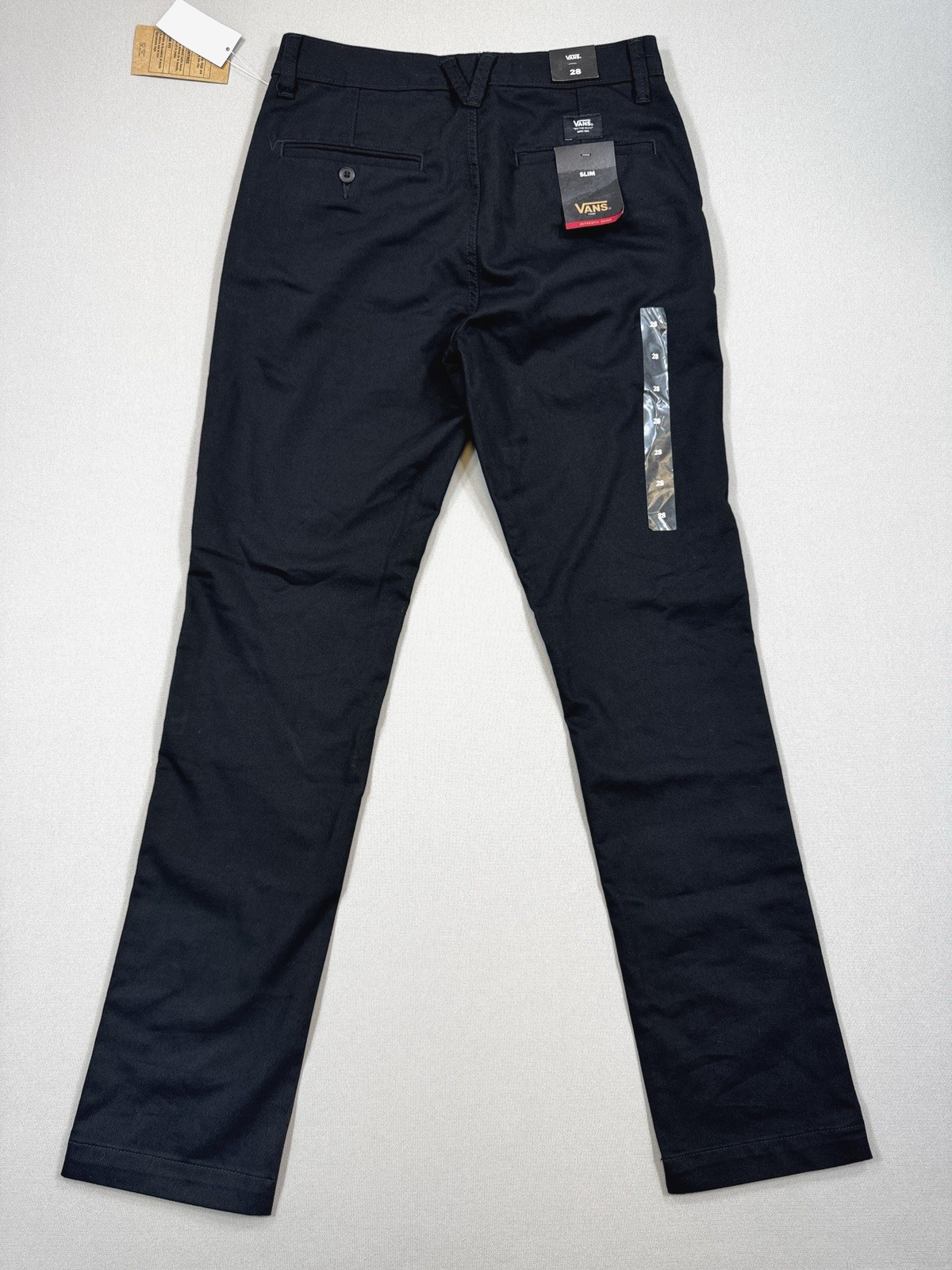 NWT Vans Authentic Chino Pants Off The Wall mens Size 28 Black Slim Fit Grunge