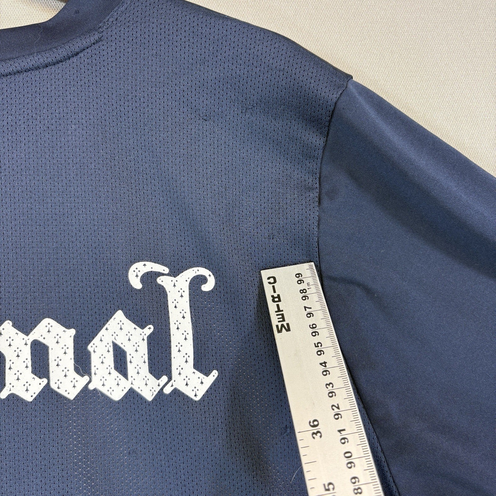 Vintage Nike Arsenal mens Training Jersey Fly Emirates Mens Small