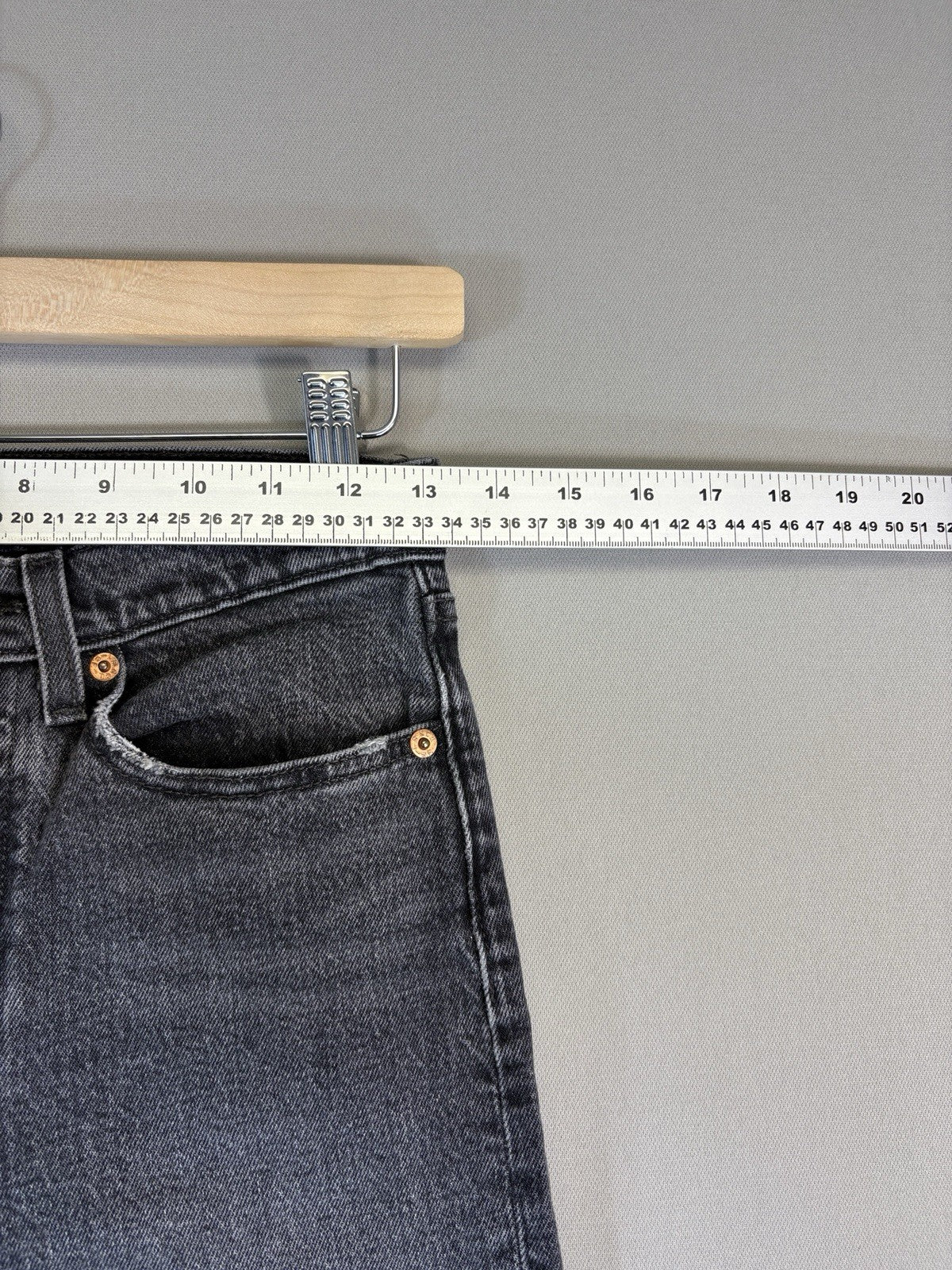 Levi’s Premium Big E Wedgie Straight Red Tab Jeans Womens 25x26 Button Fly