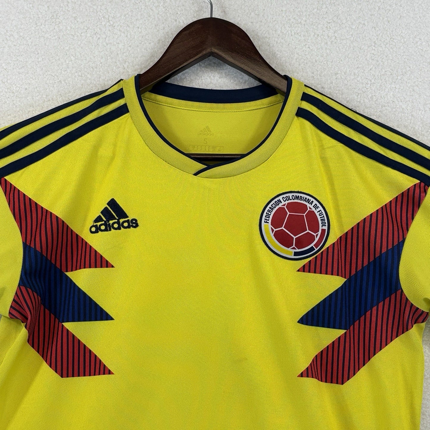 COLOMBIA NATIONAL TEAM 2018 2019 HOME SHIRT ADIDAS CW1526 JERSEY MENS SMALL