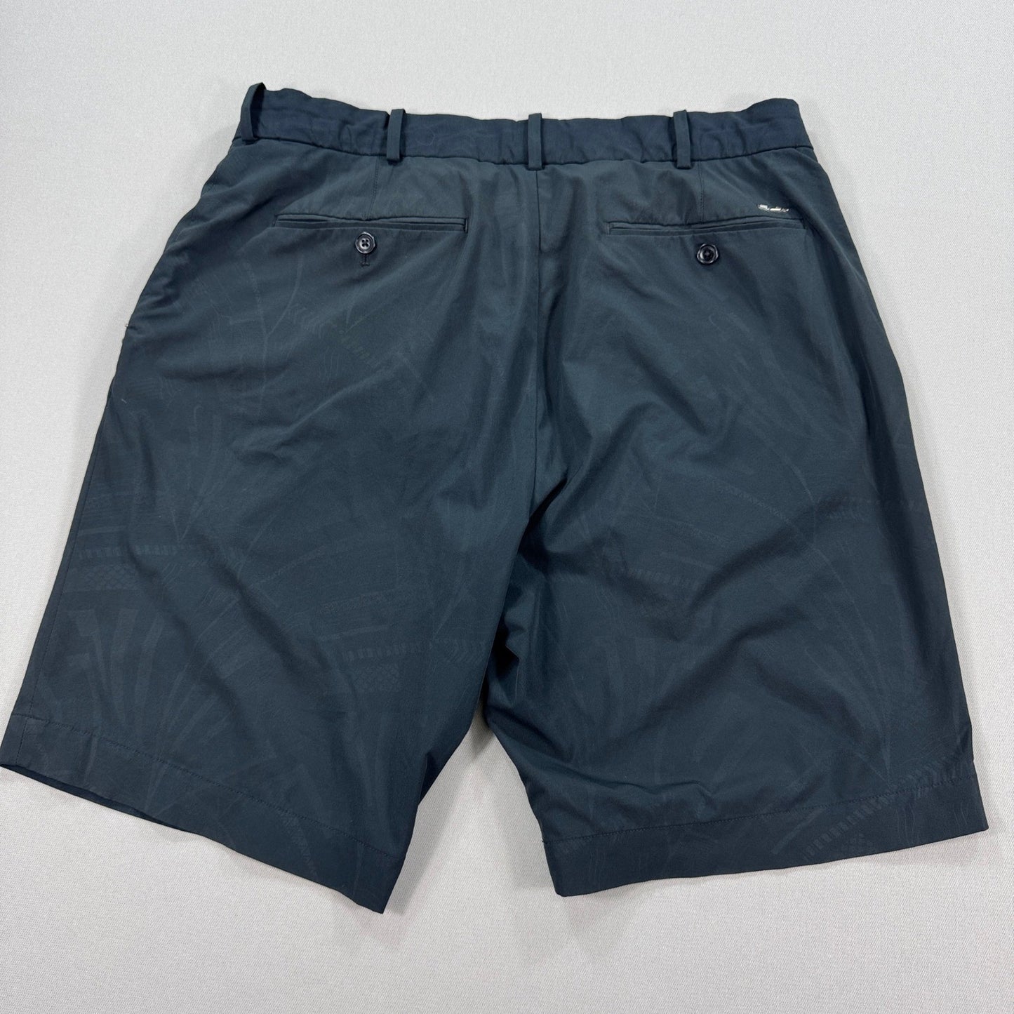 RLX Ralph Lauren Tailored Fit Golf Shorts mens Size 34 Black Flat Front Classic