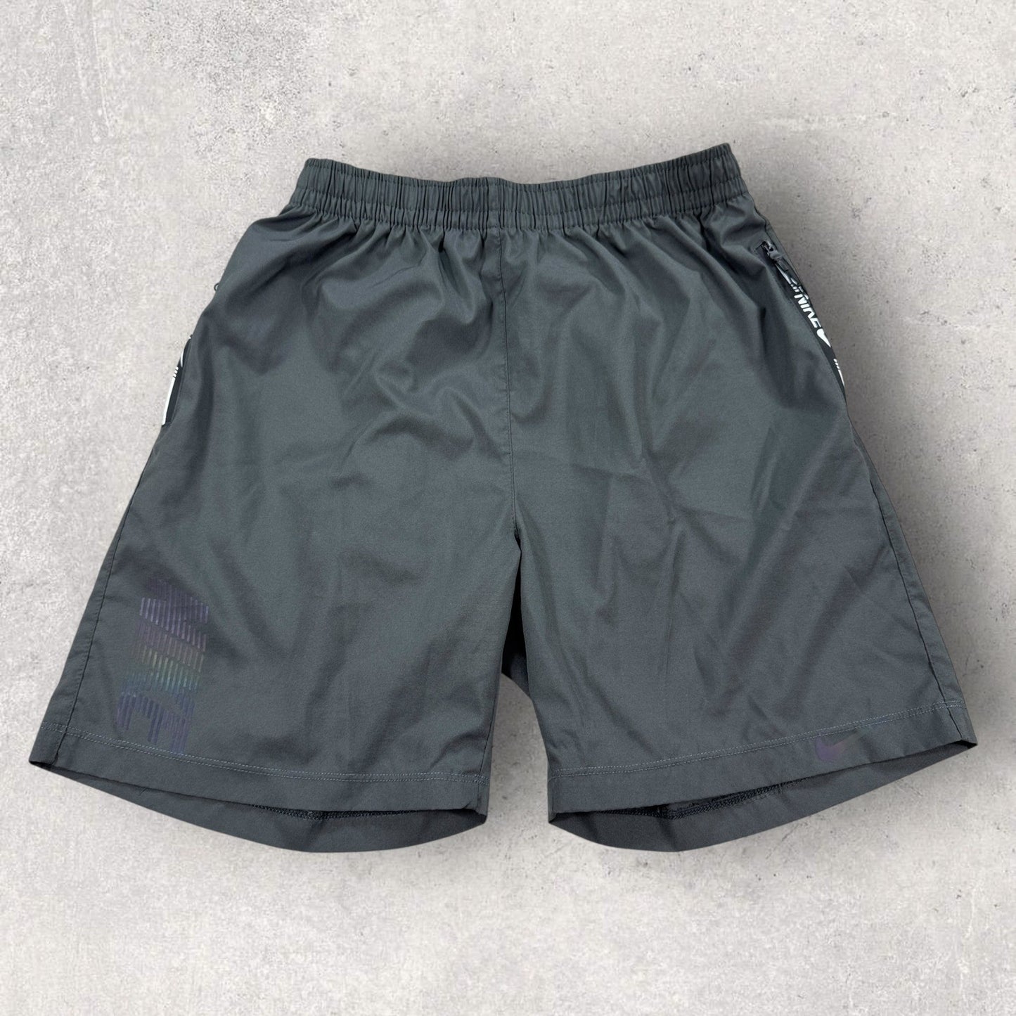 Nike Athletic Shorts Womens 2XL Gray Elastic Waist Drawstring Zip Pockets