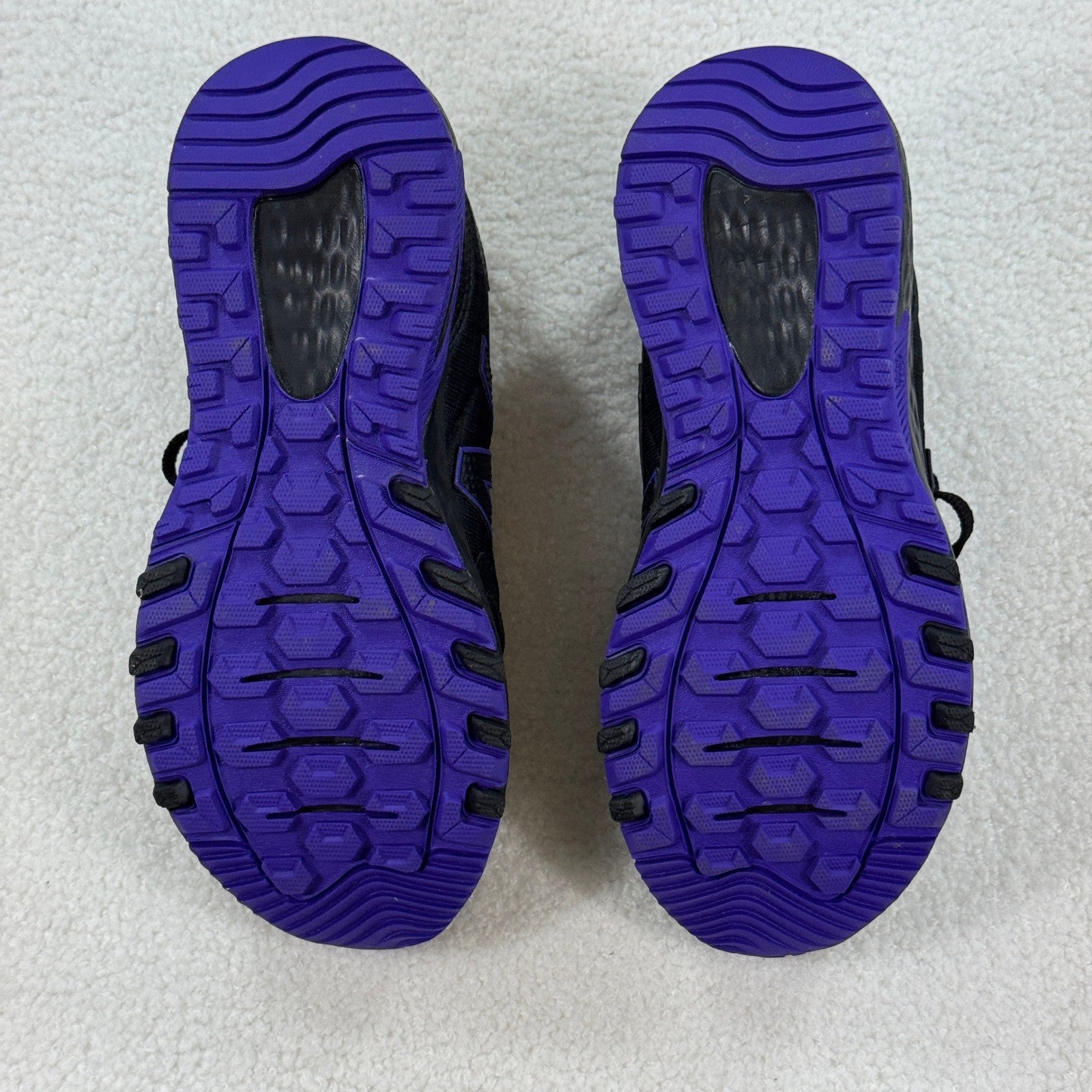 New Balance Running Shoes WT410MB7 Black Purple Womens Size 9 Athletic Sneakers